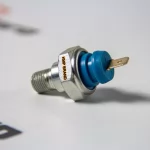 2848062 Датчик давления масла KMP 923-022 