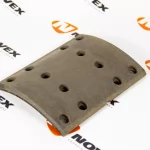 WG9761450185 Тормозная фрикционная пластина (410×220)