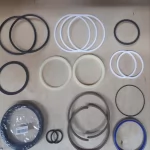 707-98-47730 Ремкомплект гидроцилиндра стрелы PC220-8 (90/130)