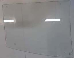 6099904M1 Стекло верхнее левой двери кабины Terex