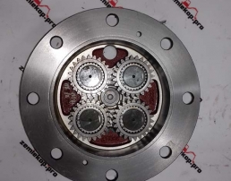 441509 Ступица (Крышка)