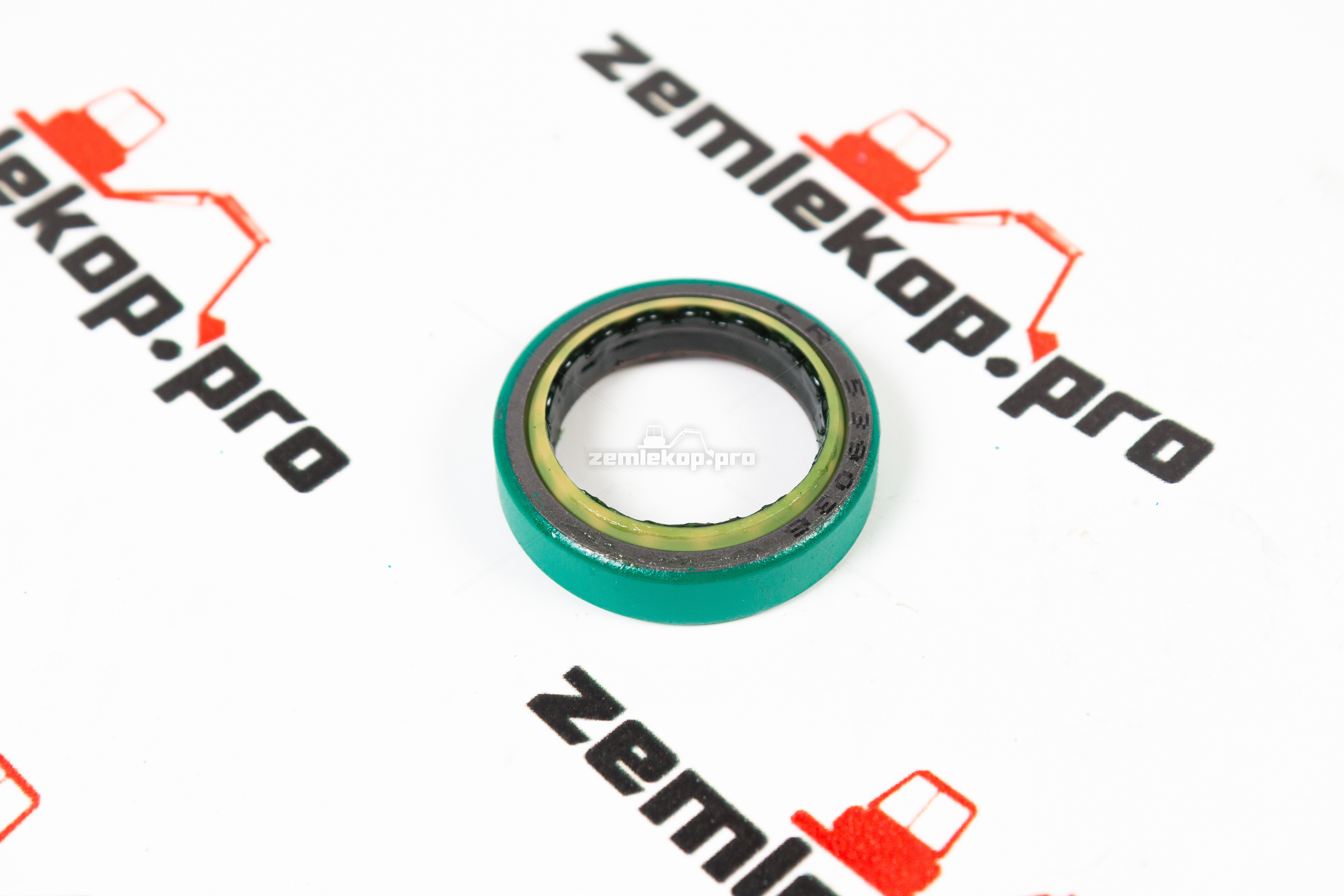 070HH214 Сальник DANA 128647A1