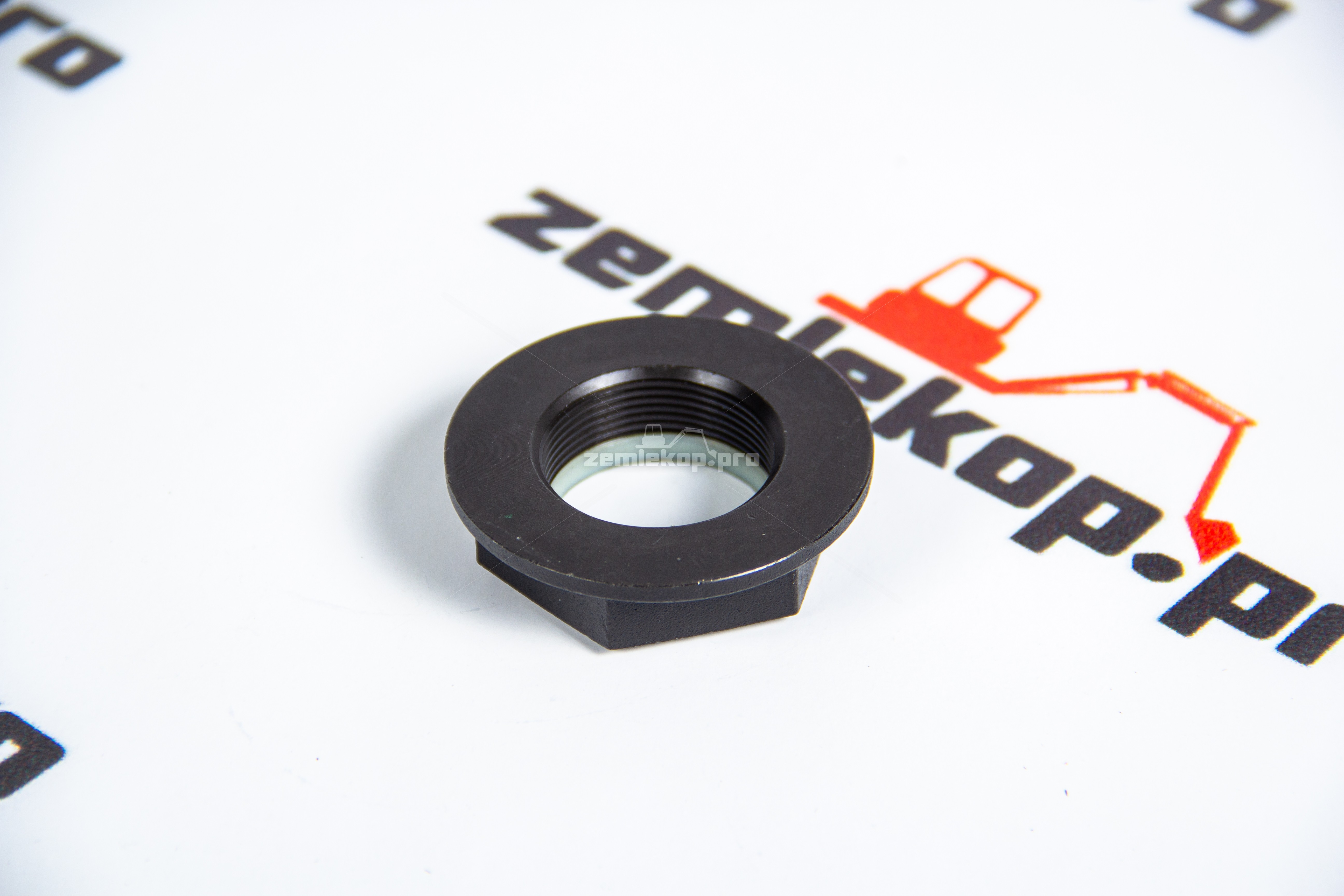 251046 Гайка DANA