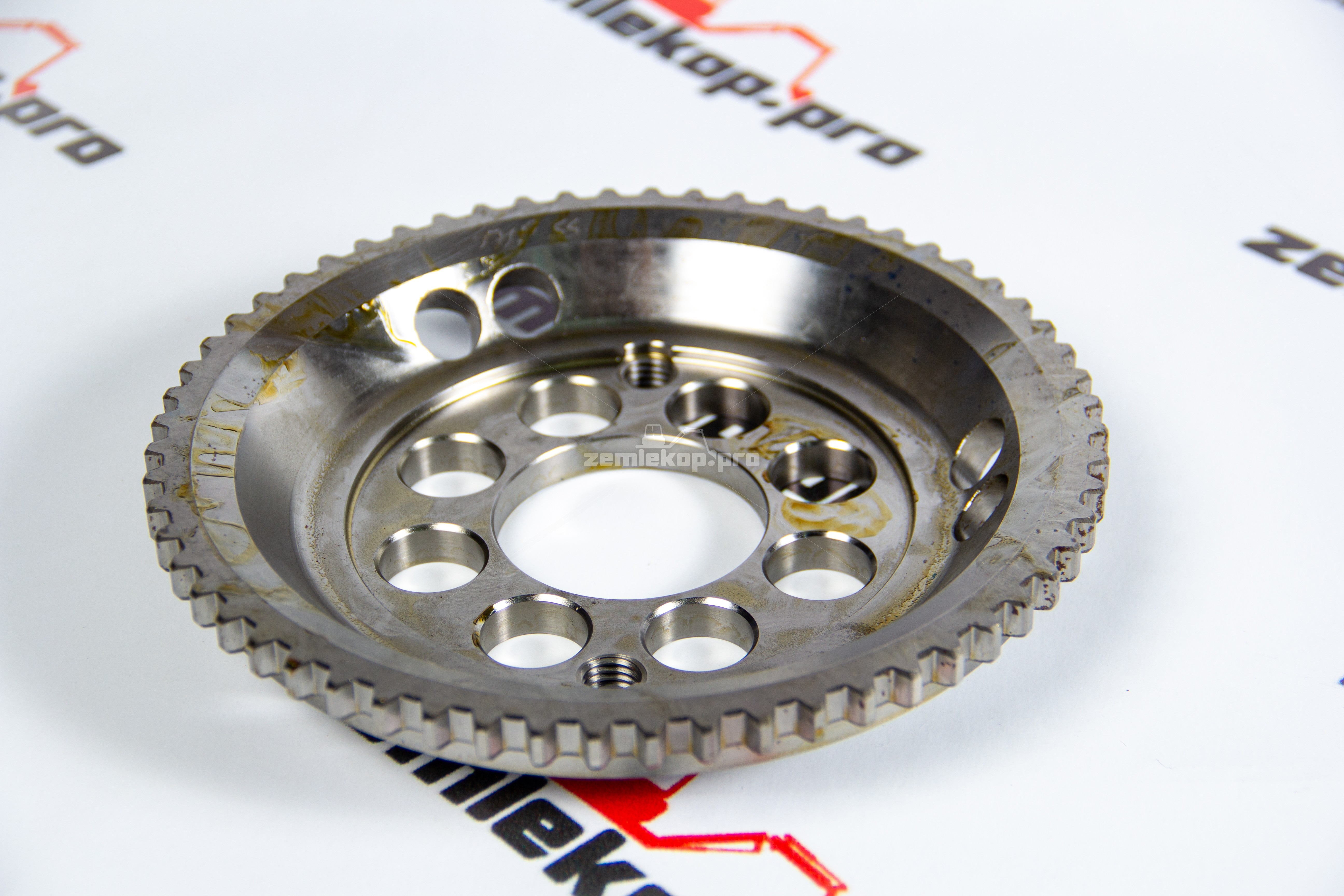 84259703 Шестерня