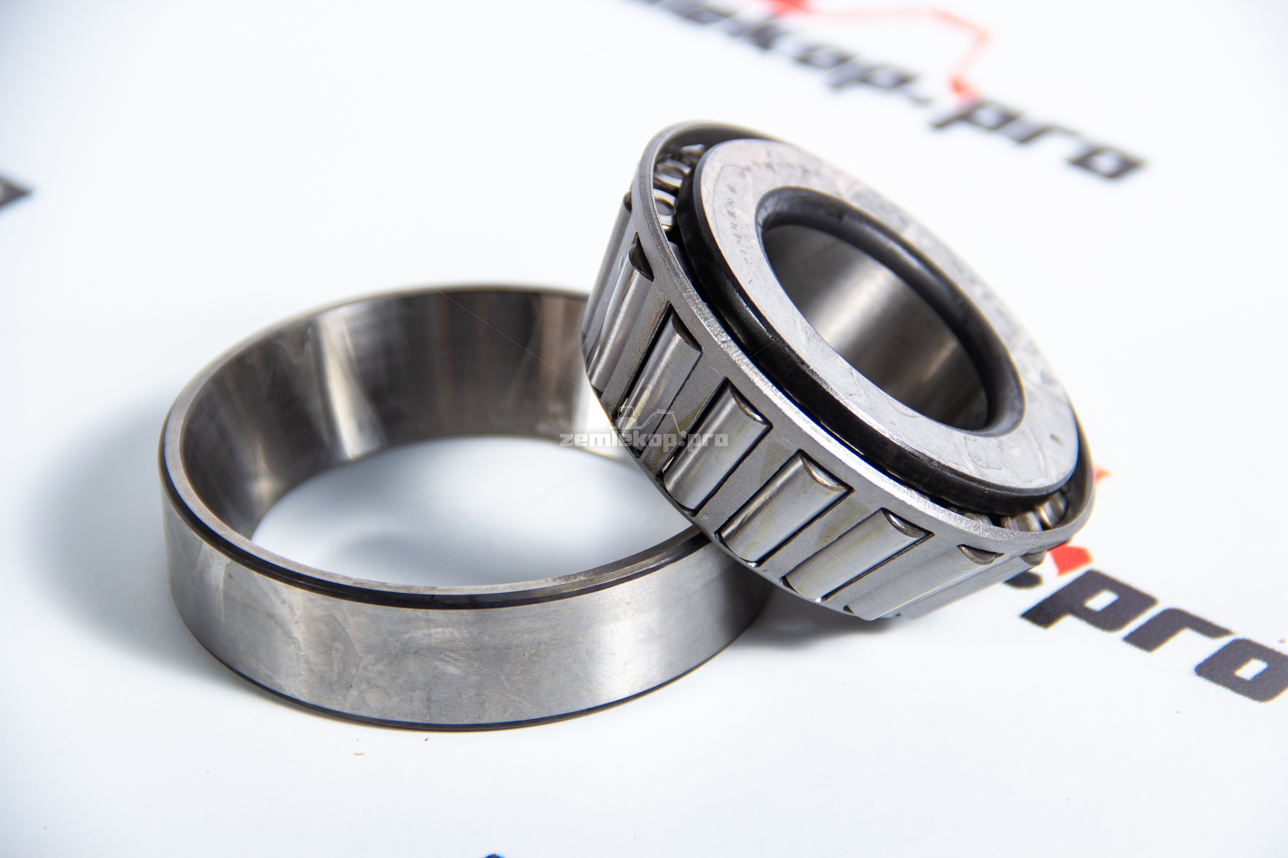 84299345 Подшипник хвостовик главной пары