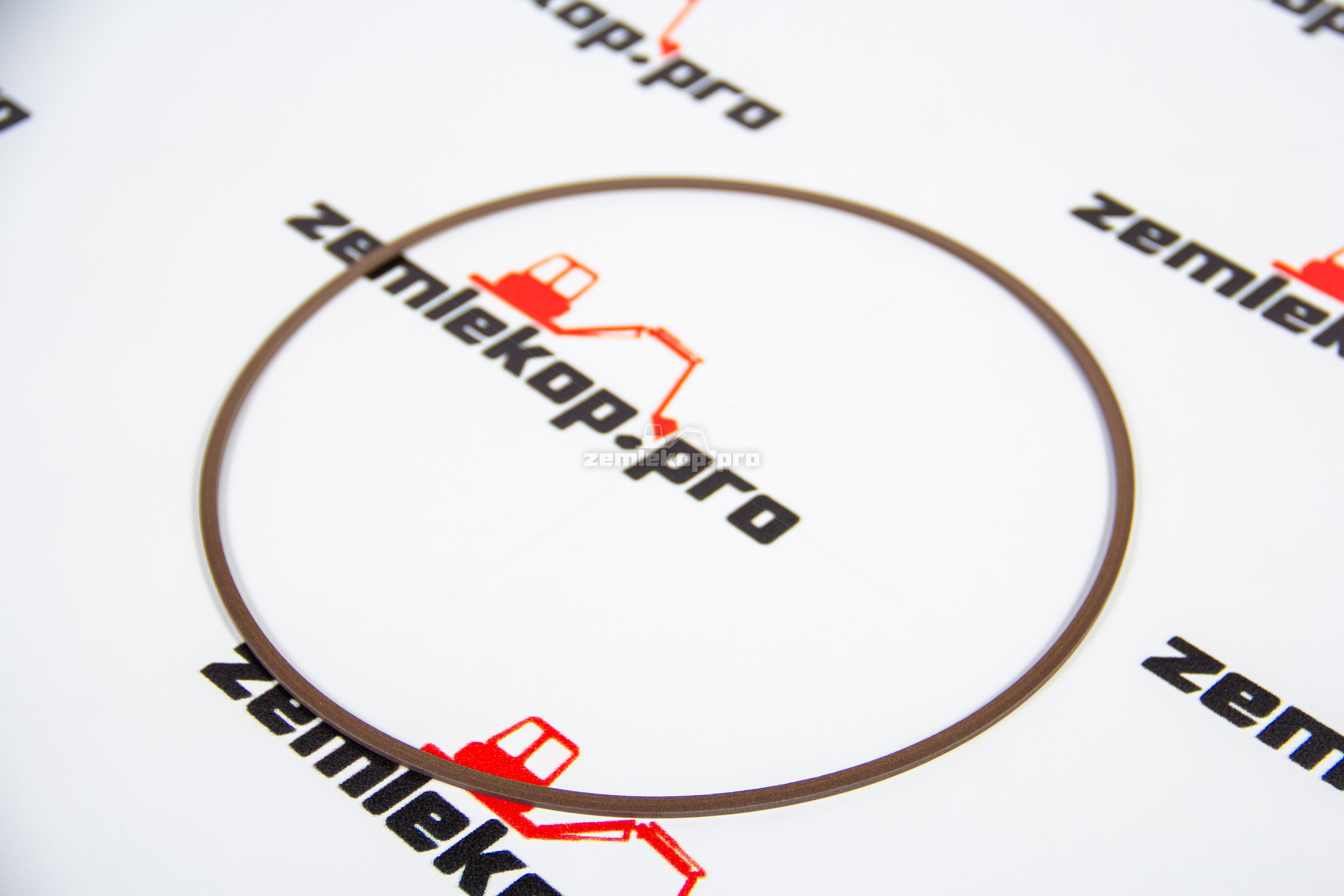 0501335110 Кольцо ZF 0501311917, ZGAQ-02216, 2383304