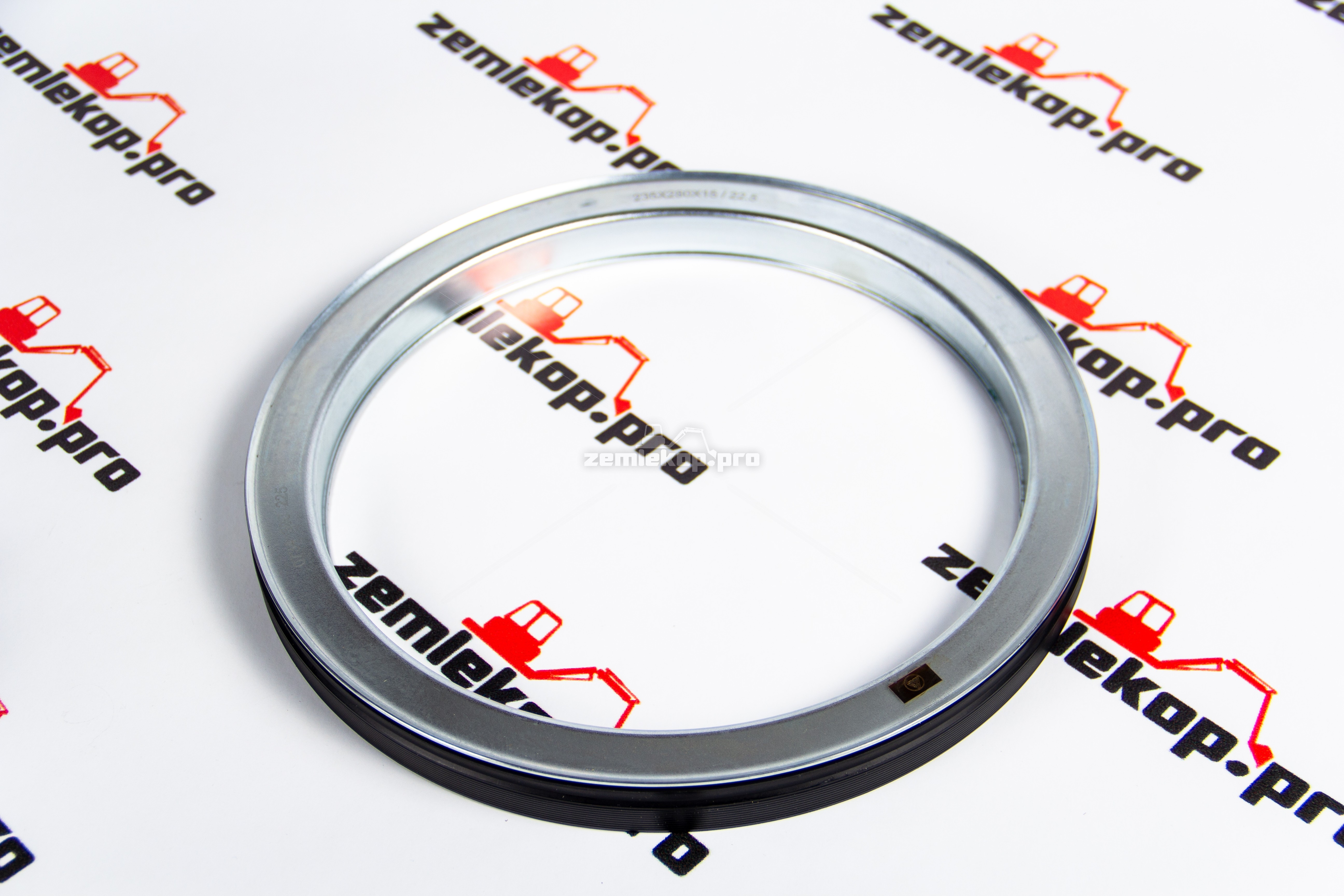 0734300225 Манжета уплотнительная ZF;MP-T039-040