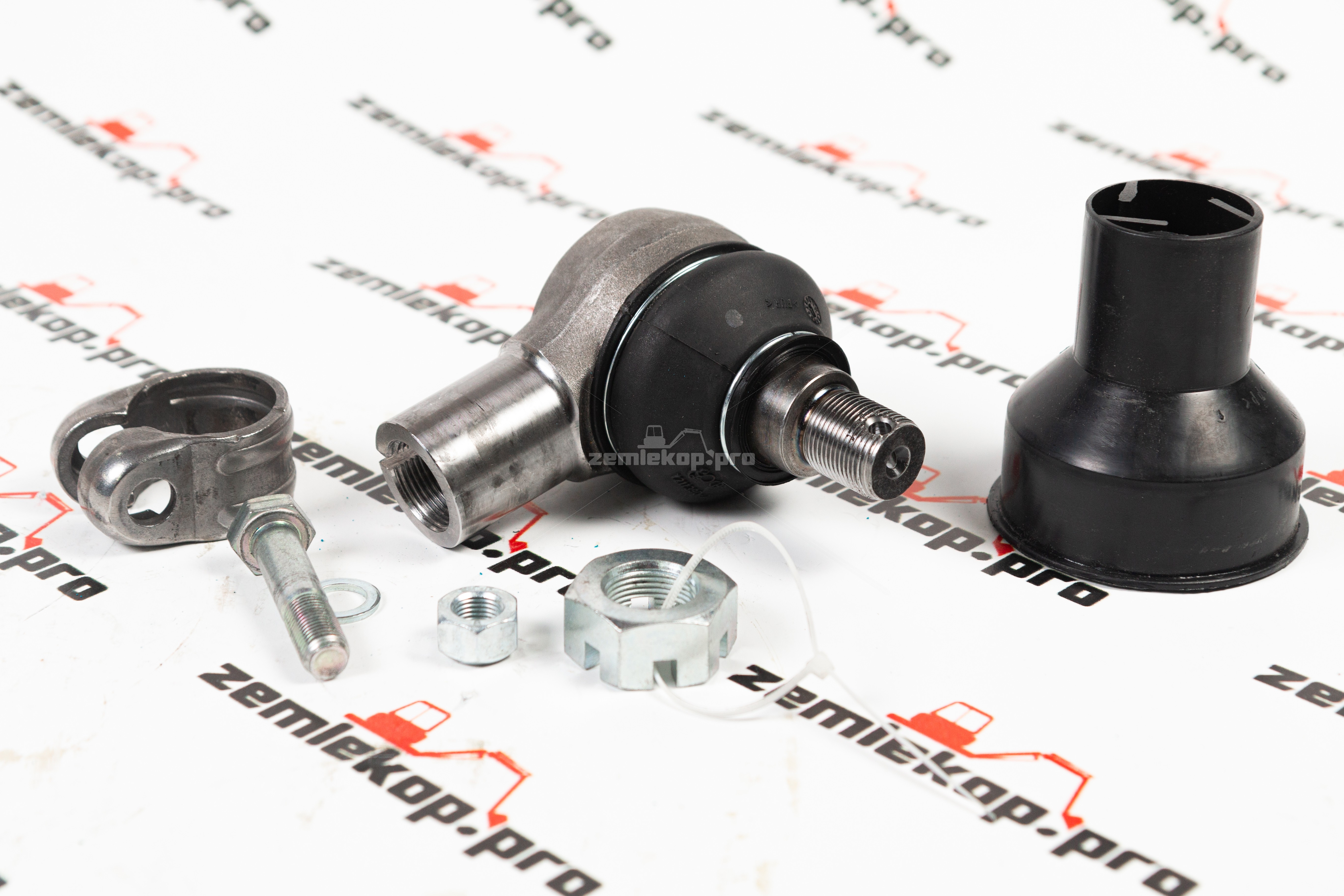 070TR256 Шаровой шарнир DANA