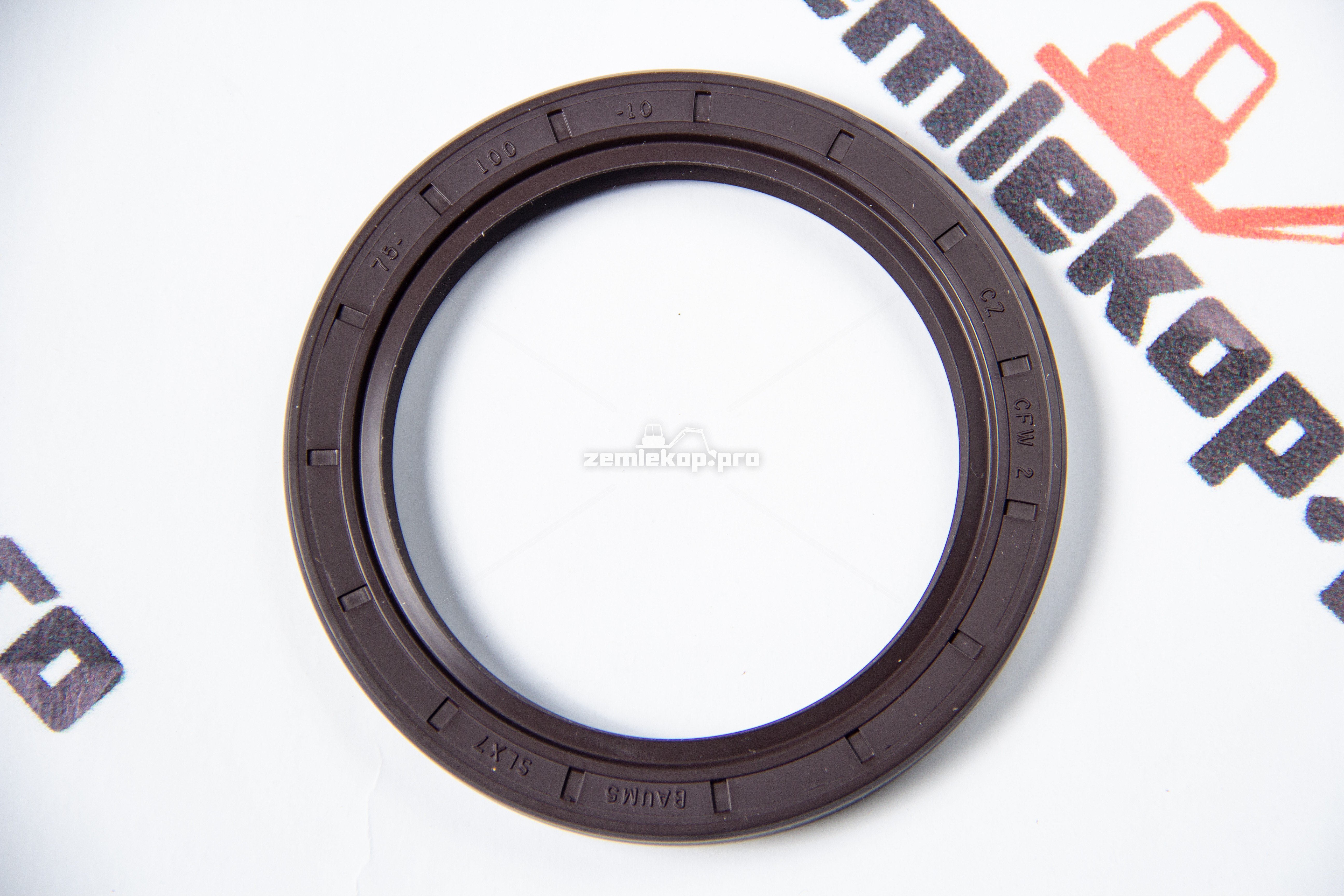 001.03.3588 Сальник DANA