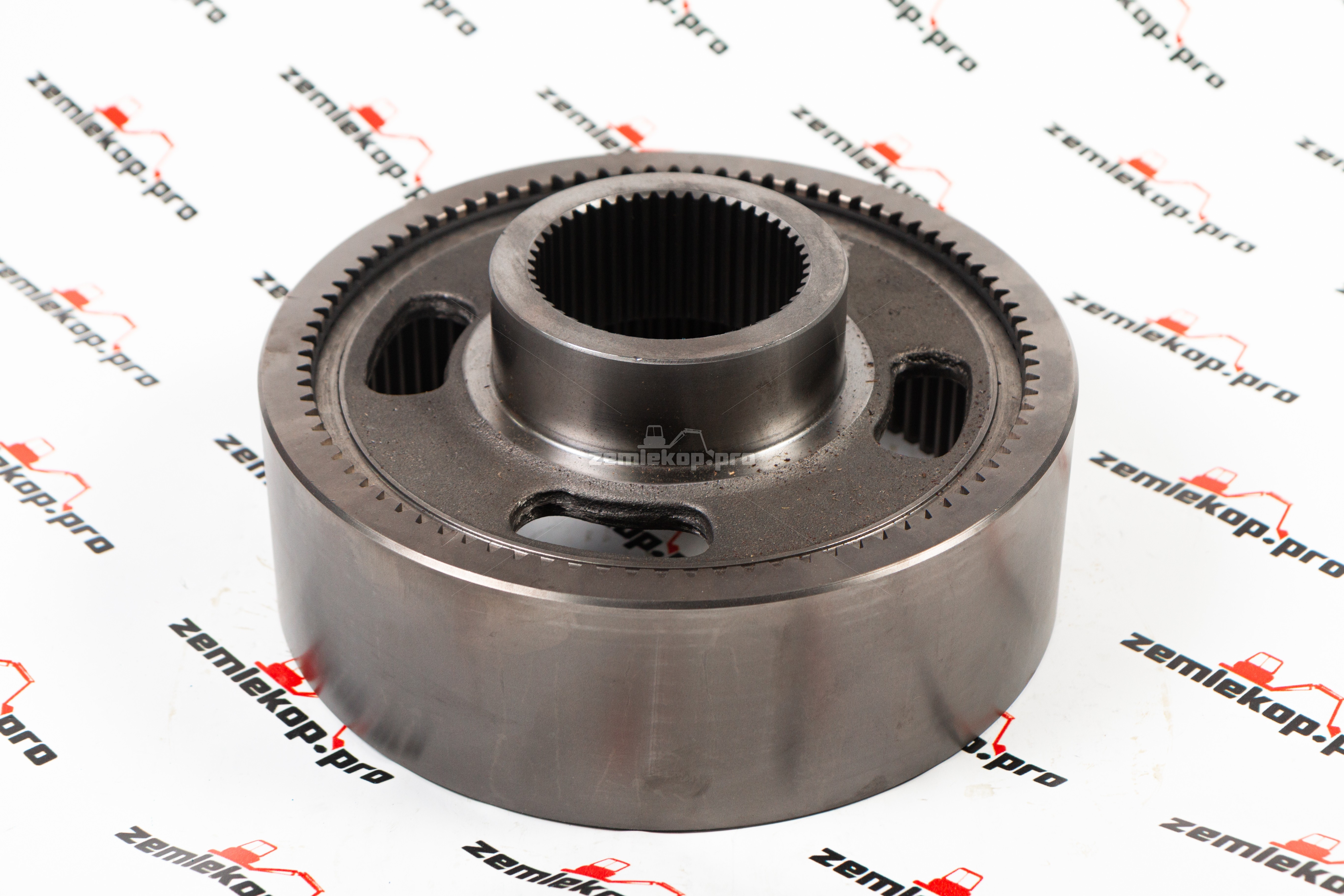 070GT128-X Шестерня DANA (в сборе)