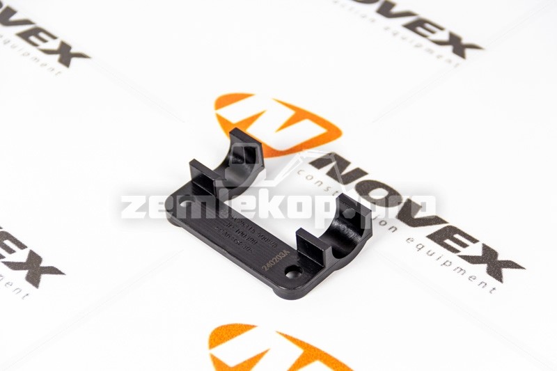 812W25315-5009 SITRAK Пластина крепления ПТФ