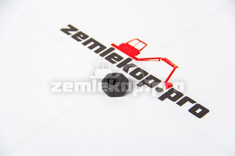 64D7H Гайка DANA 5530701900