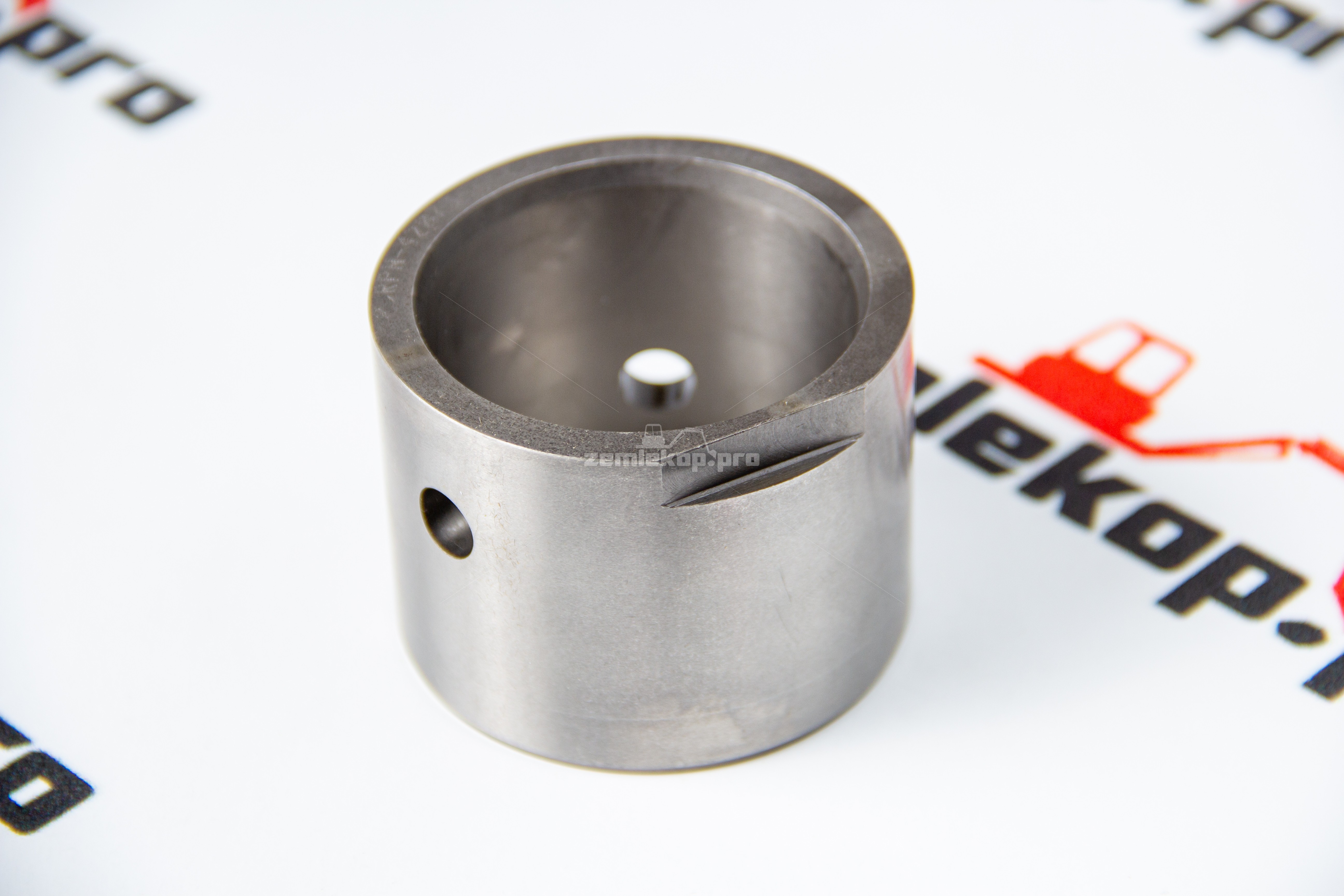 4207366 Втулка DANA