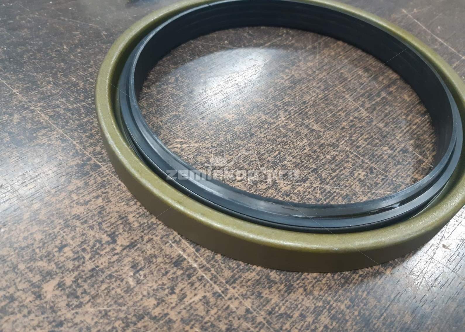 6912706^ Сальник F 123.06.016.01, 7283056, 6912706, ZTAM-00191, 717507, 001.25.1544,  57010175, ZTAM-00935