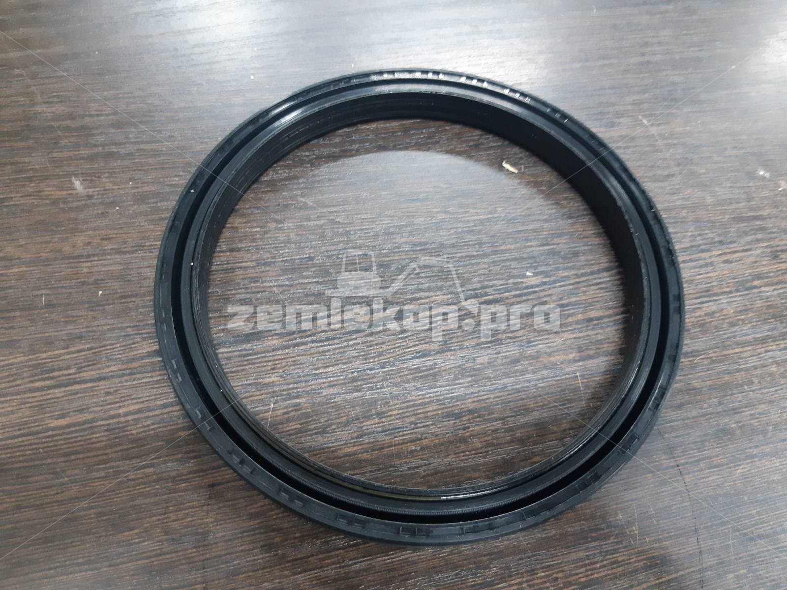 85825035^ Сальник 149703, 47702, 6193408M1, 133267, 87313744, 148307, 149702, VOE15196337