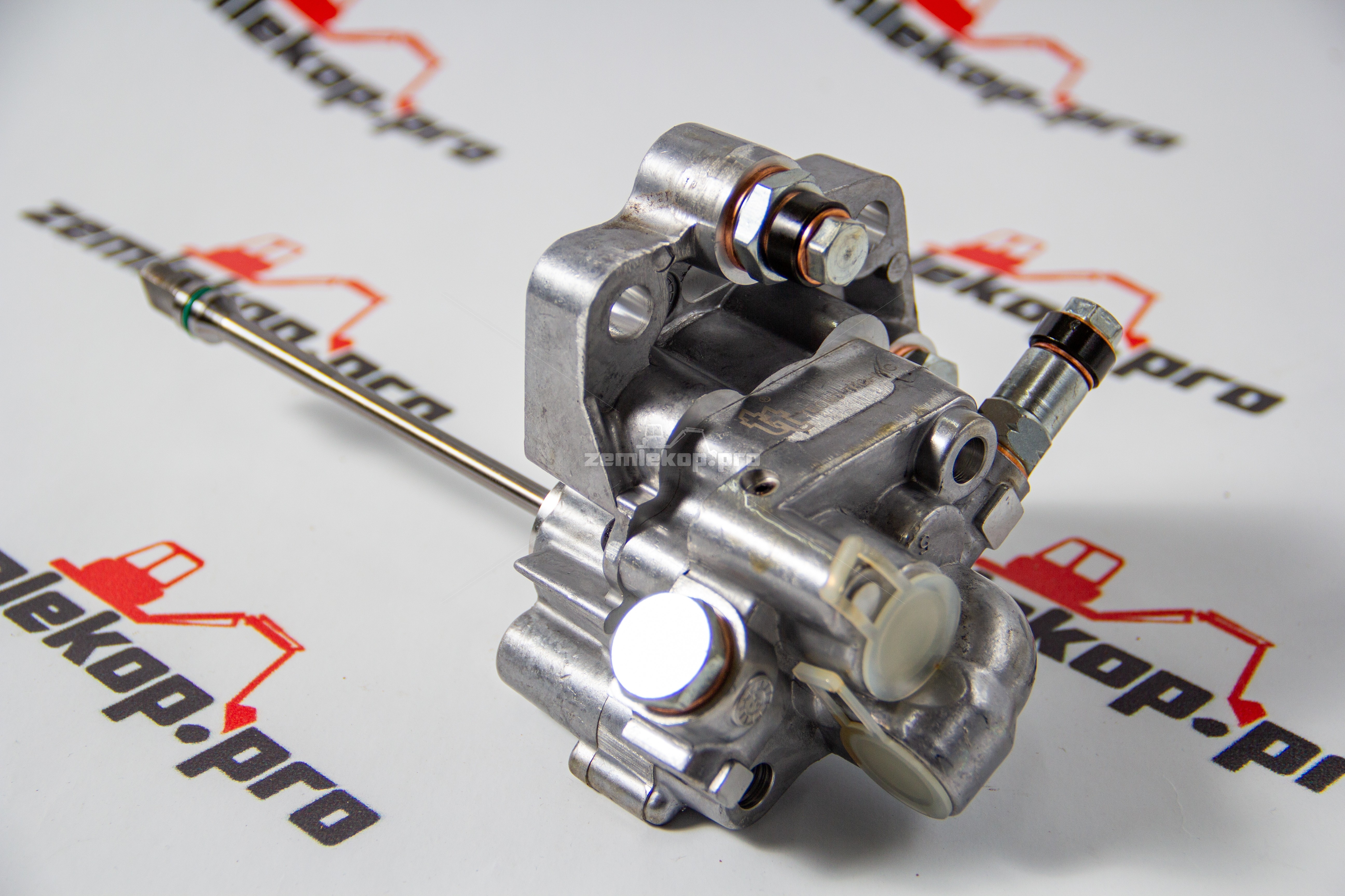 VOE9021067551 Насос VOLVO