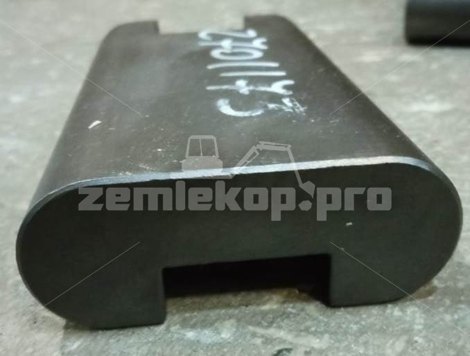 2701173 Палец пики