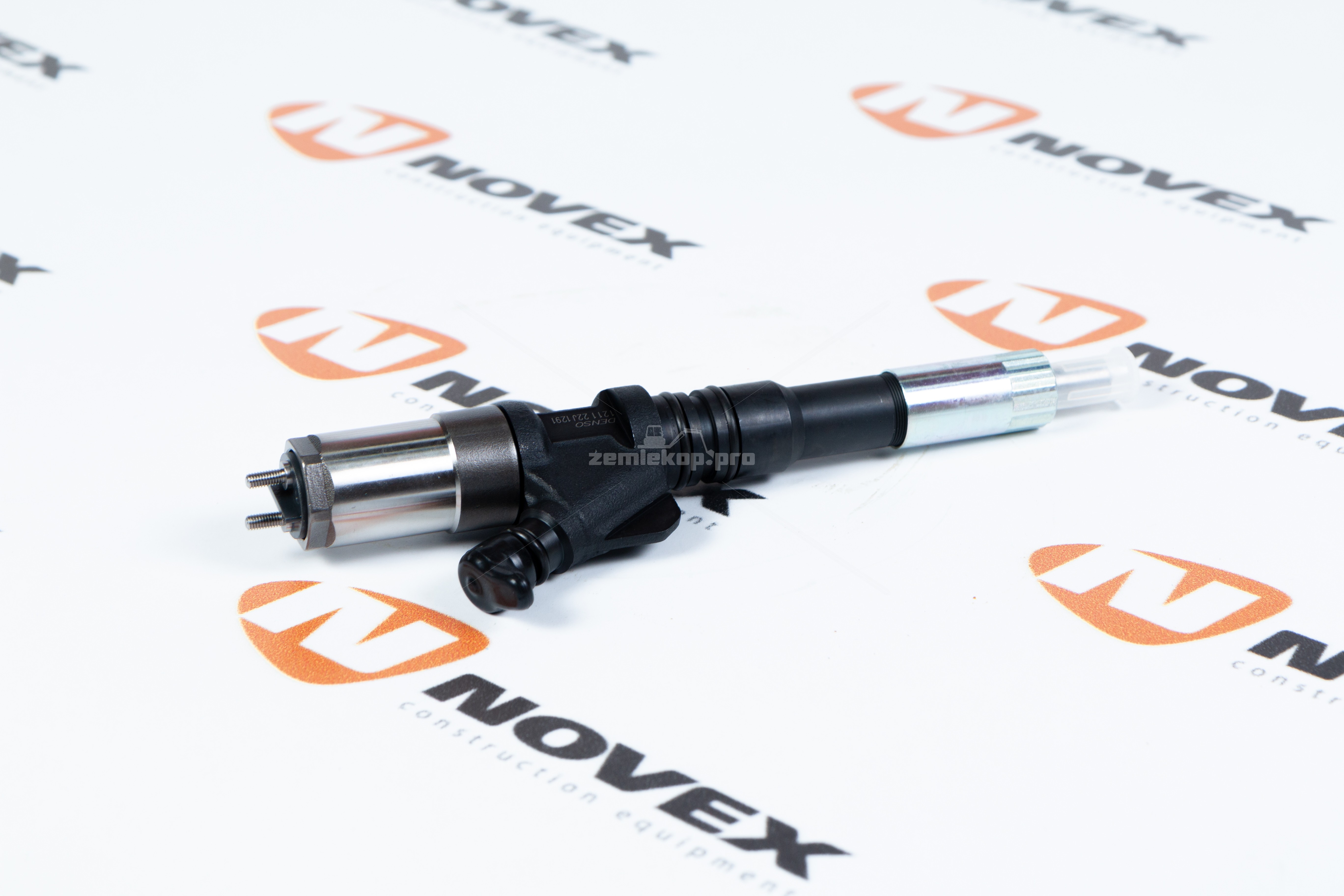 6156-11-3300 Форсунка