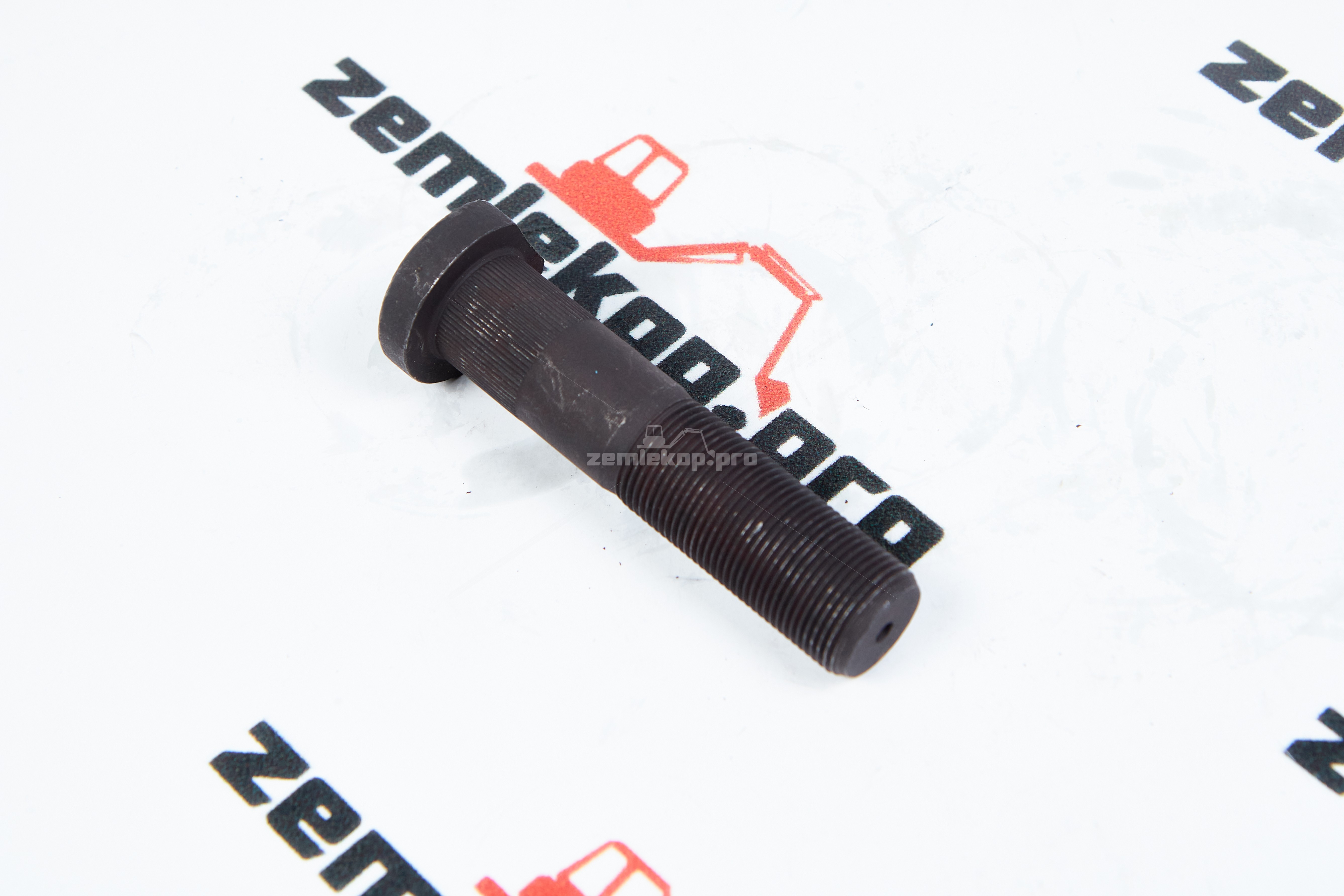 120112-00186 Шпилька ZGAQ-03217