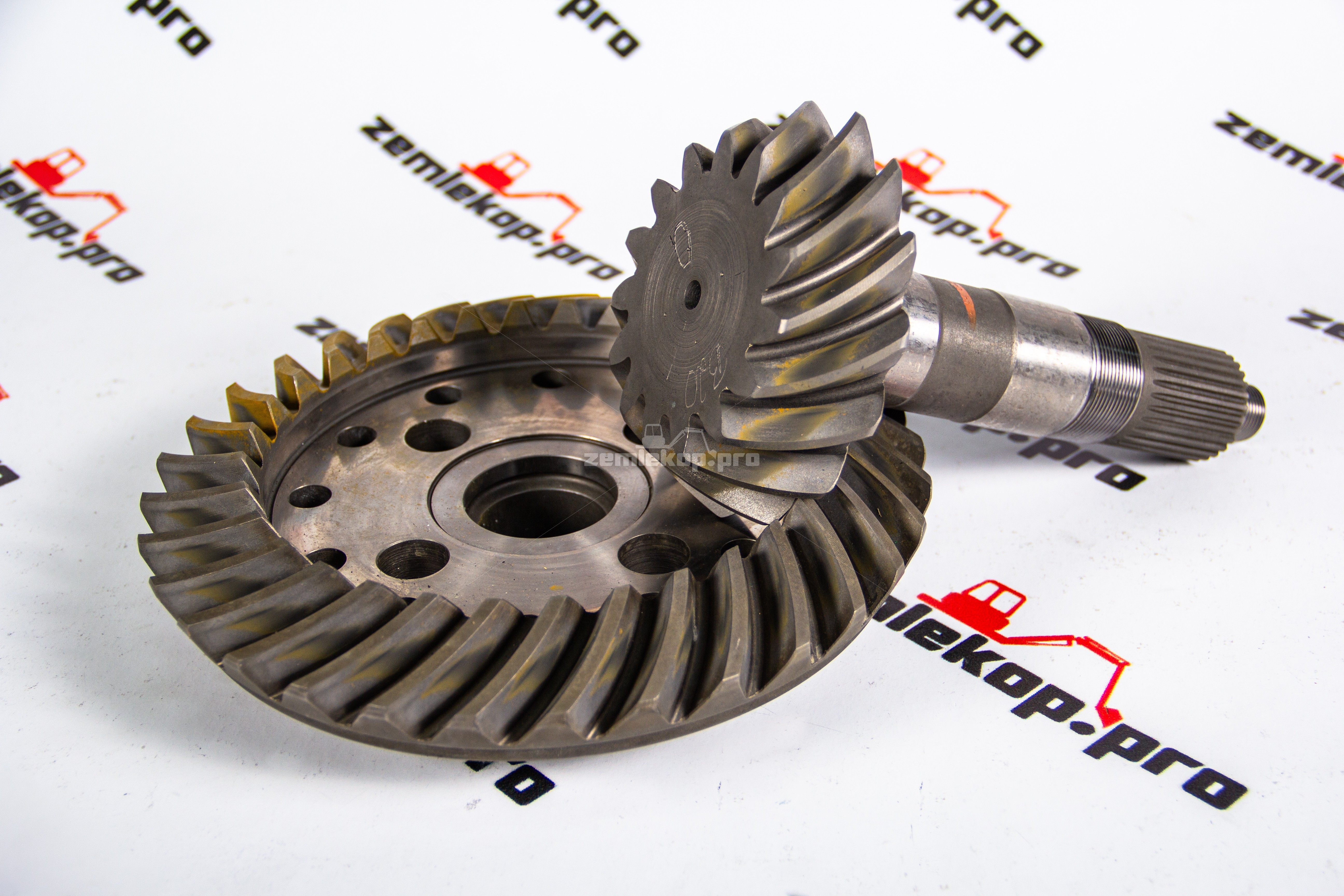 112.04.500.27 Главная пара DANA