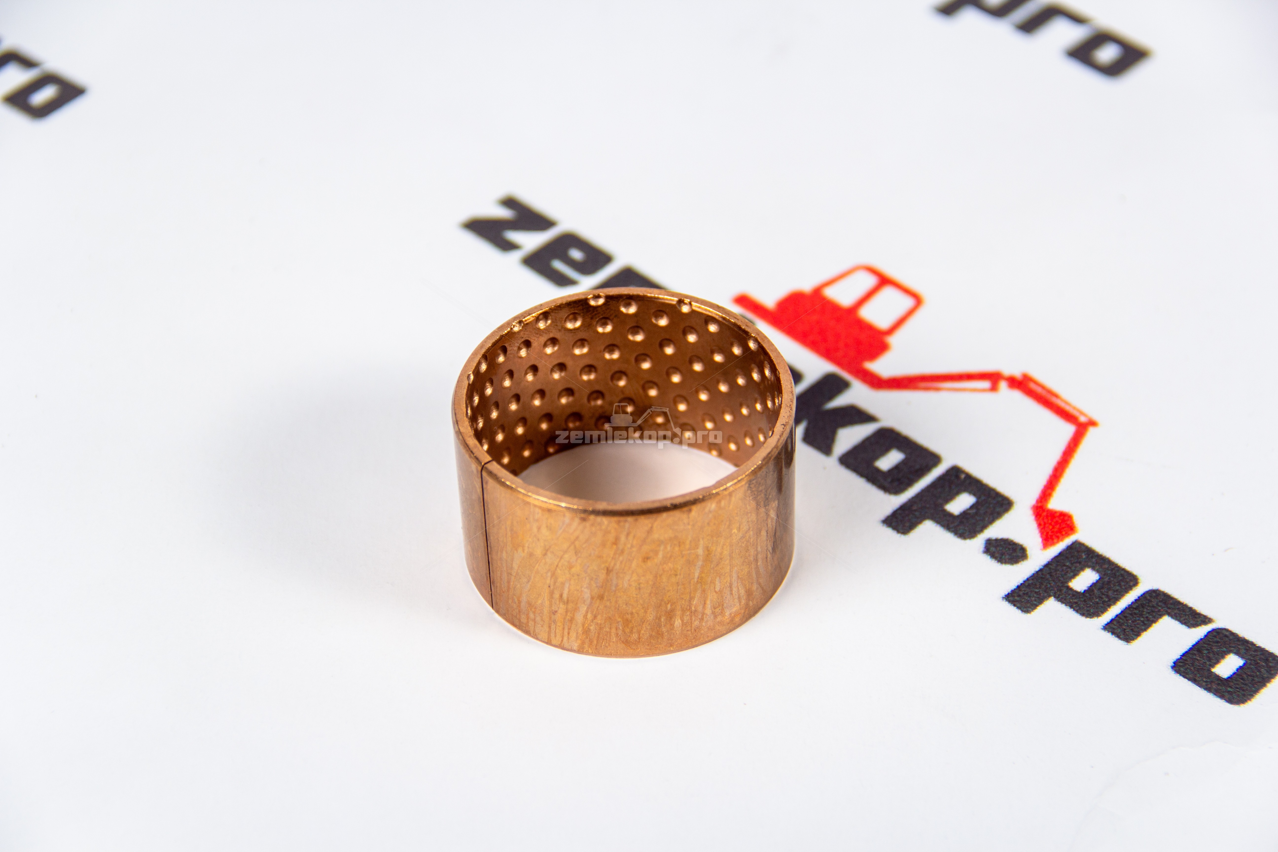 ZTAM-01046 Втулка 211.06.017.01