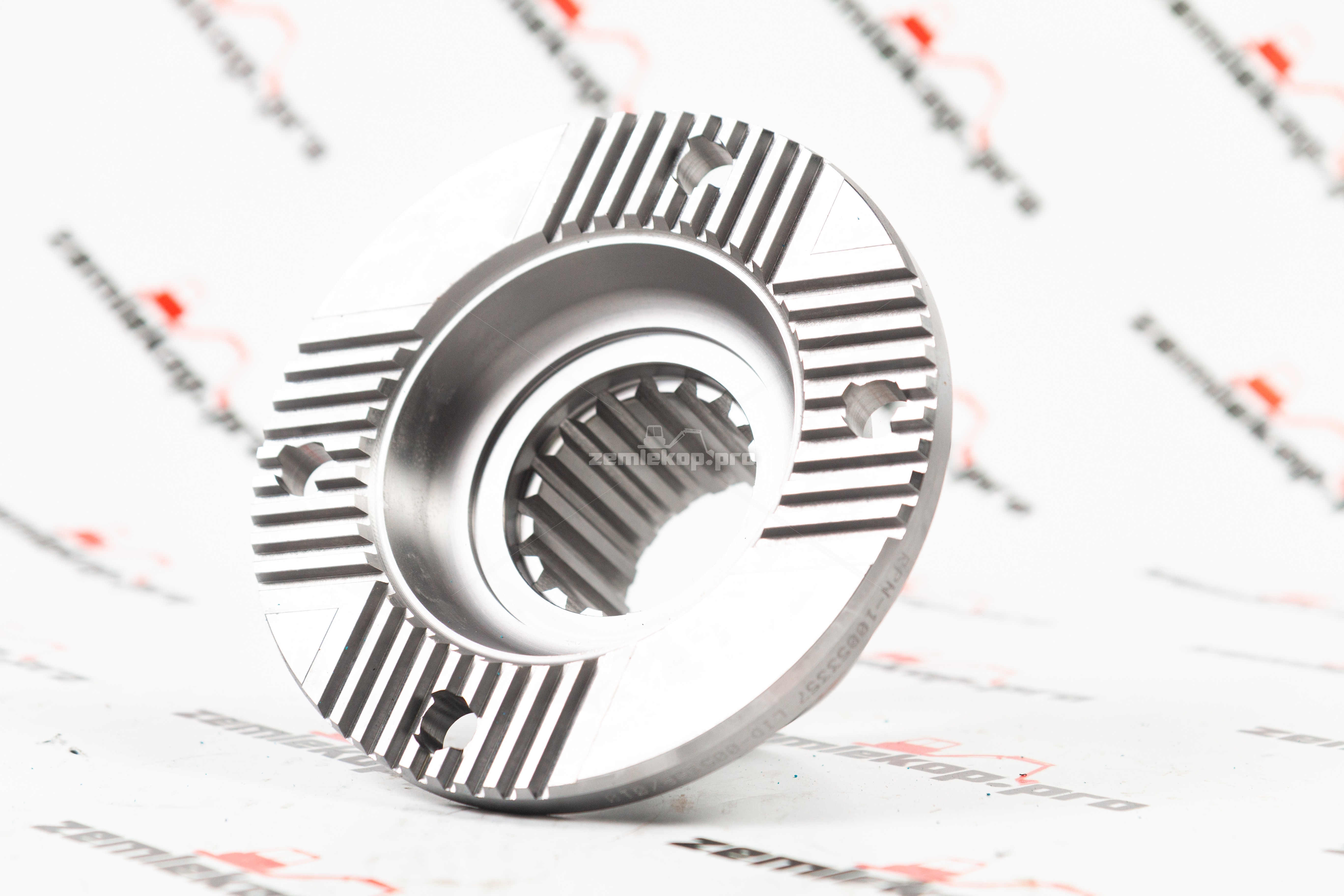 10053357 Фланец КПП DANA