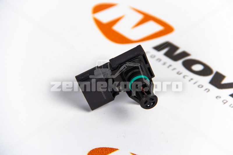 VG1099090112 SITRAK Датчик температуры и давления всасываемого воздуха