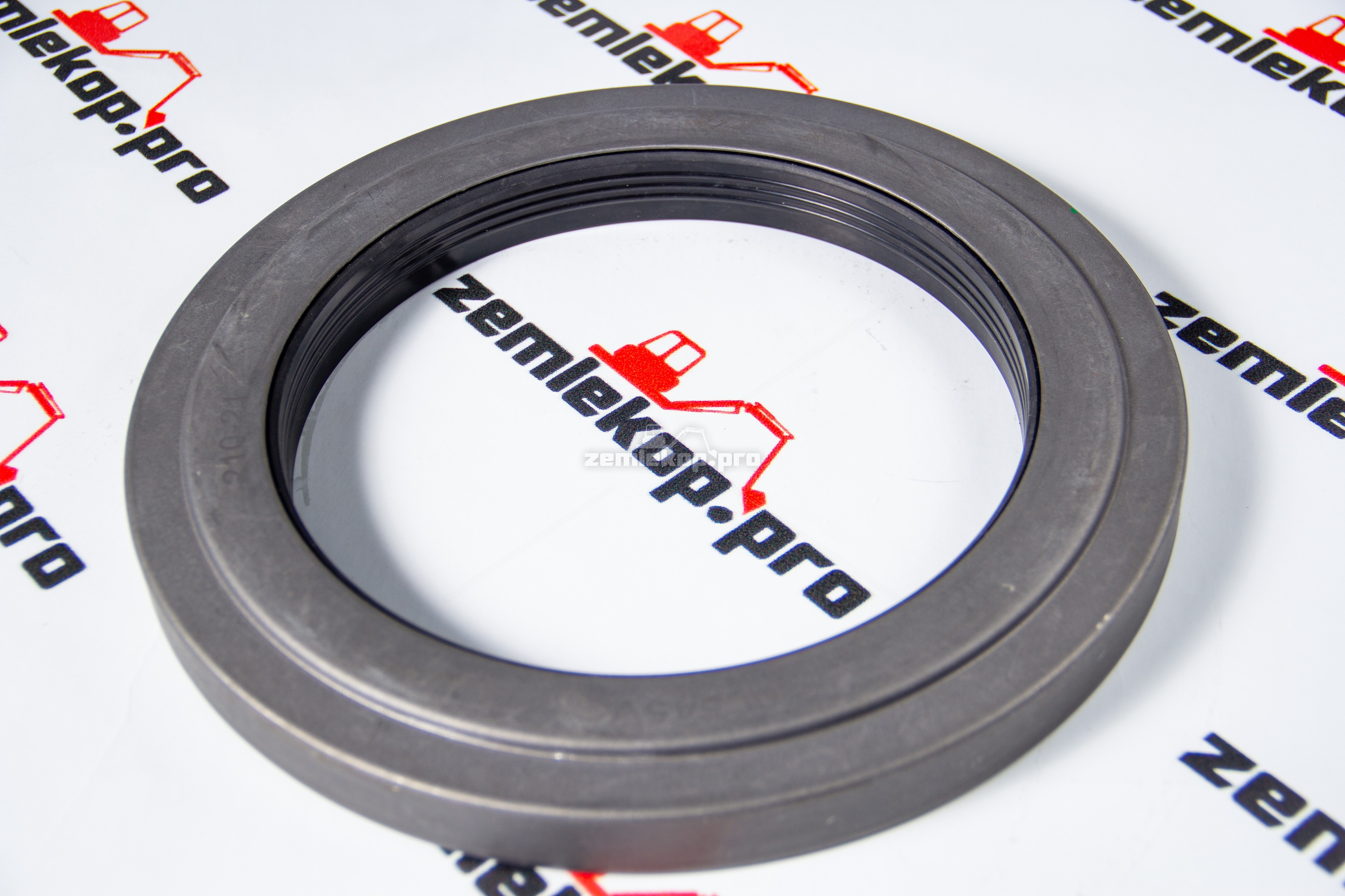 2114119N Сальник DANA 