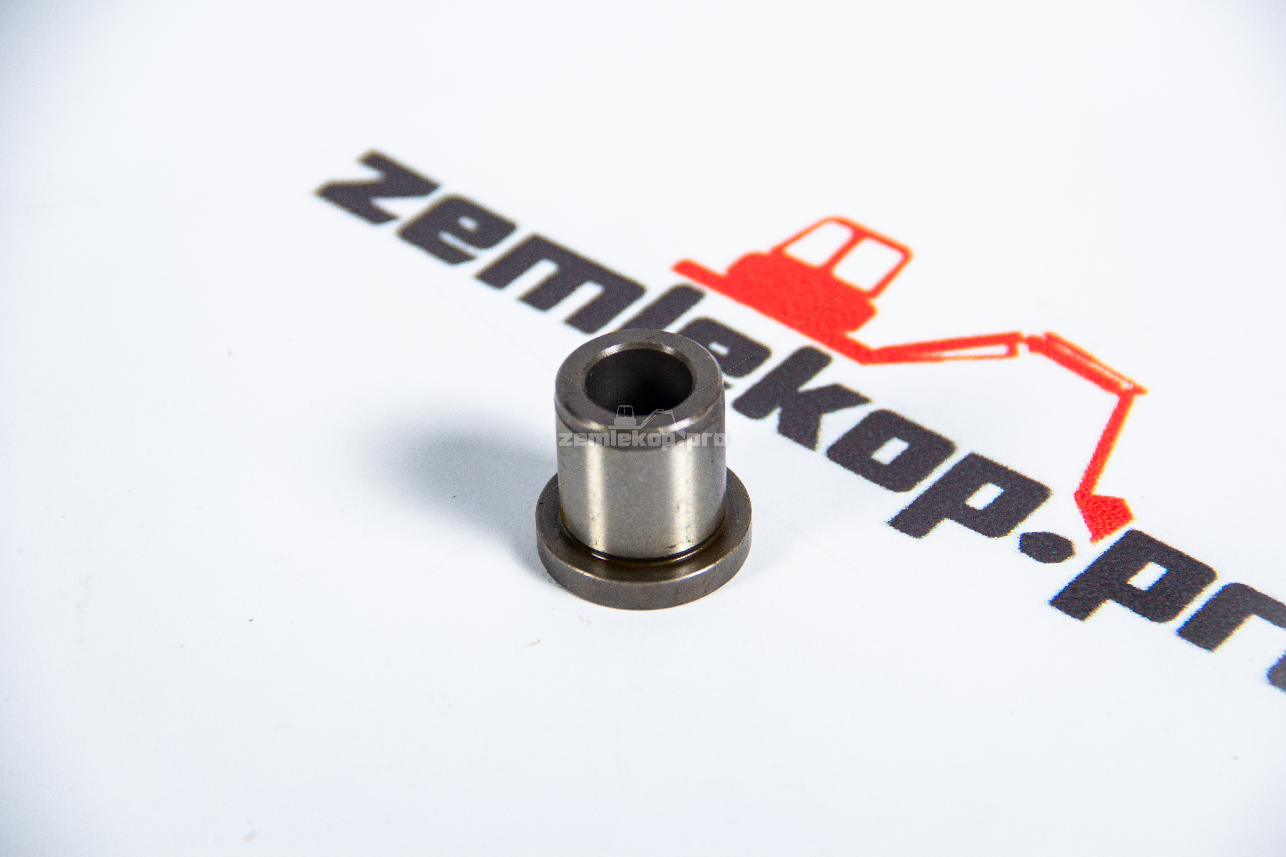 51436342 Втулка CNH 84252637