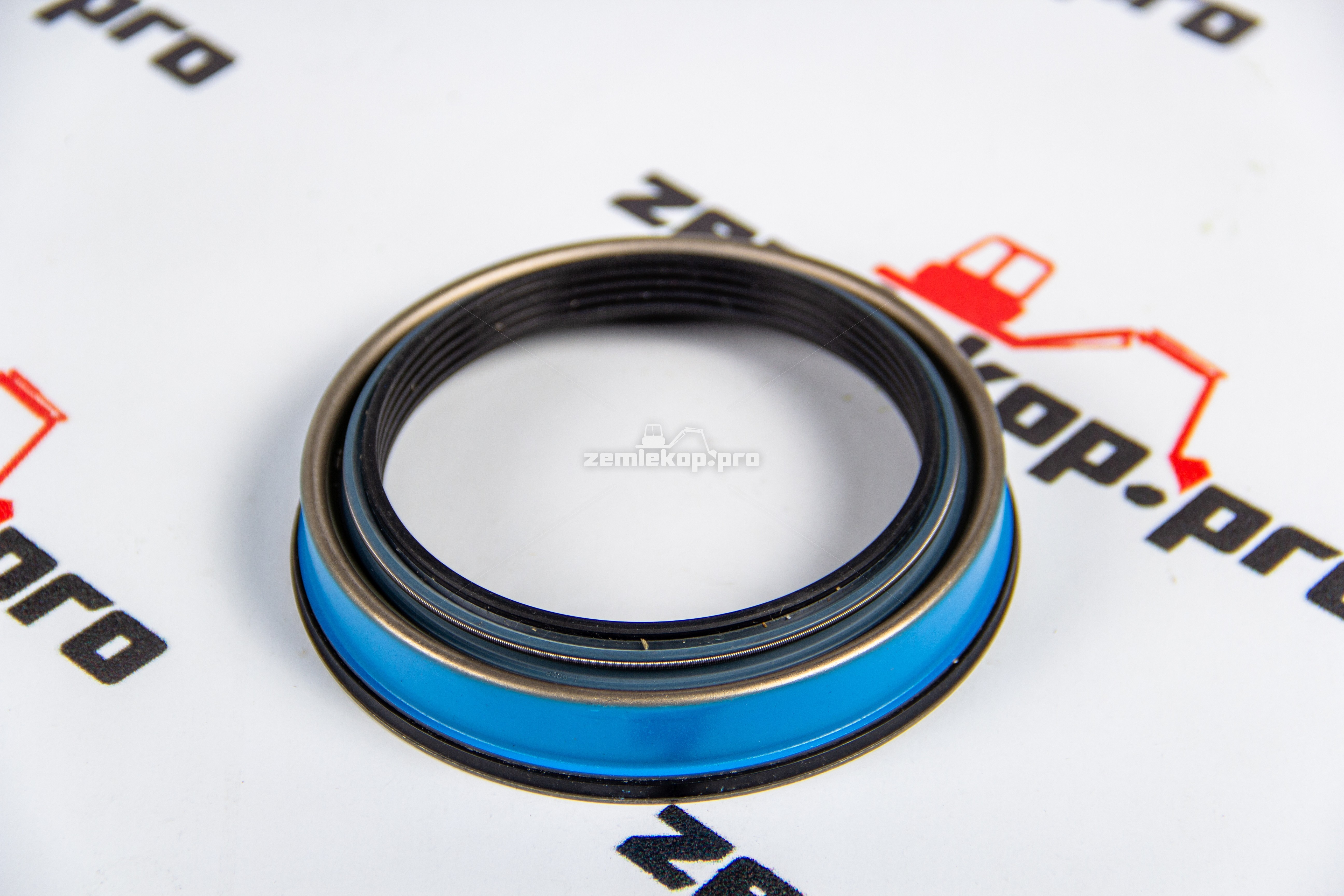 970.06.098.01 Сальник DANA U954300310000