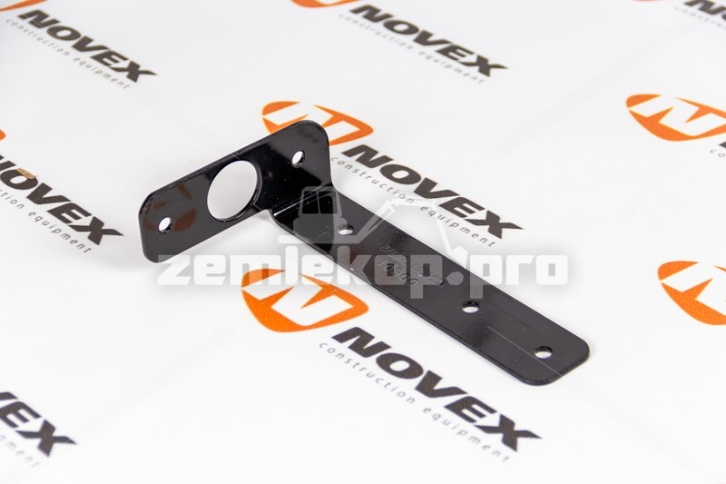 YG9600710007 SITRAK Кронштейн правого сигнального фонаря