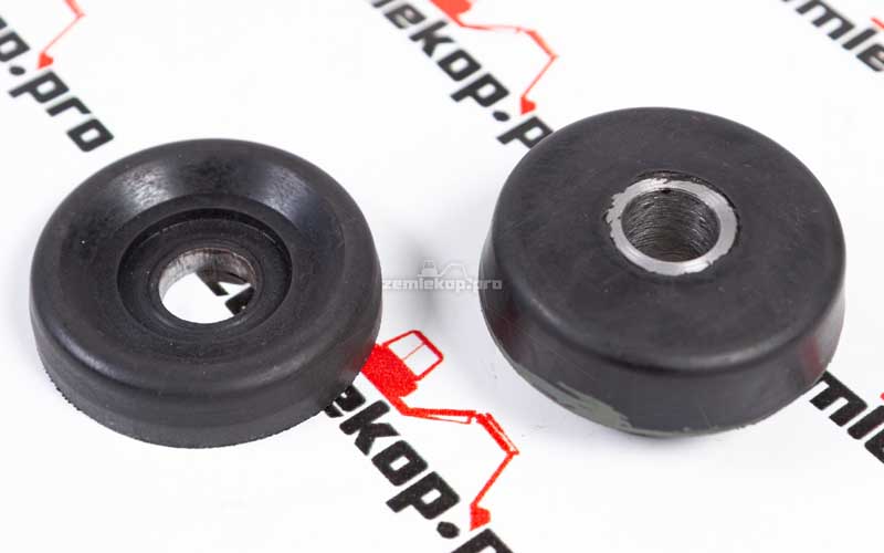 T102287 Подушка кабины нижняя+верхняя Terex