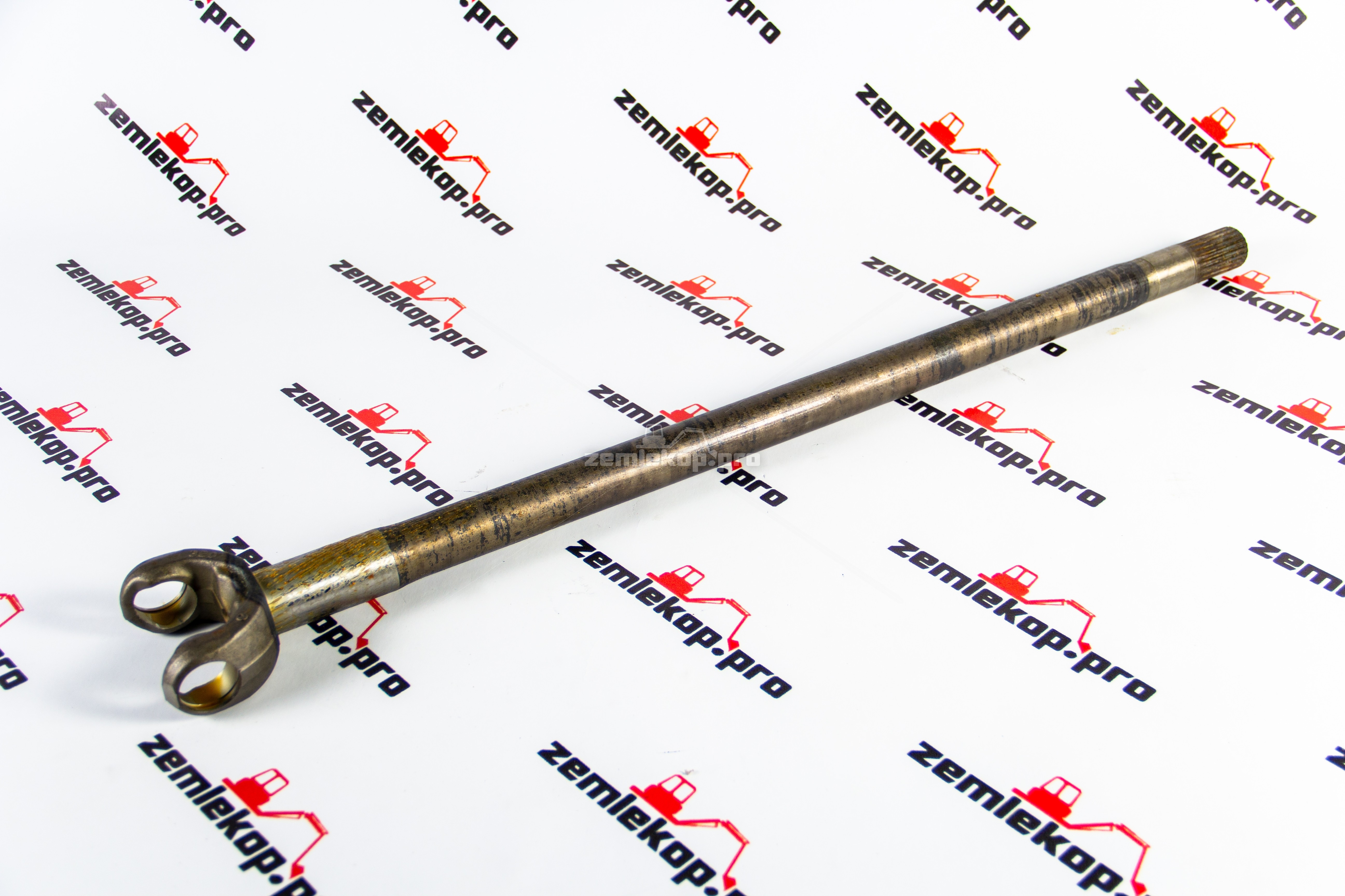 48727 Полуось длин.