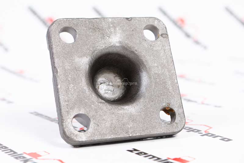 143240 Шкворень *