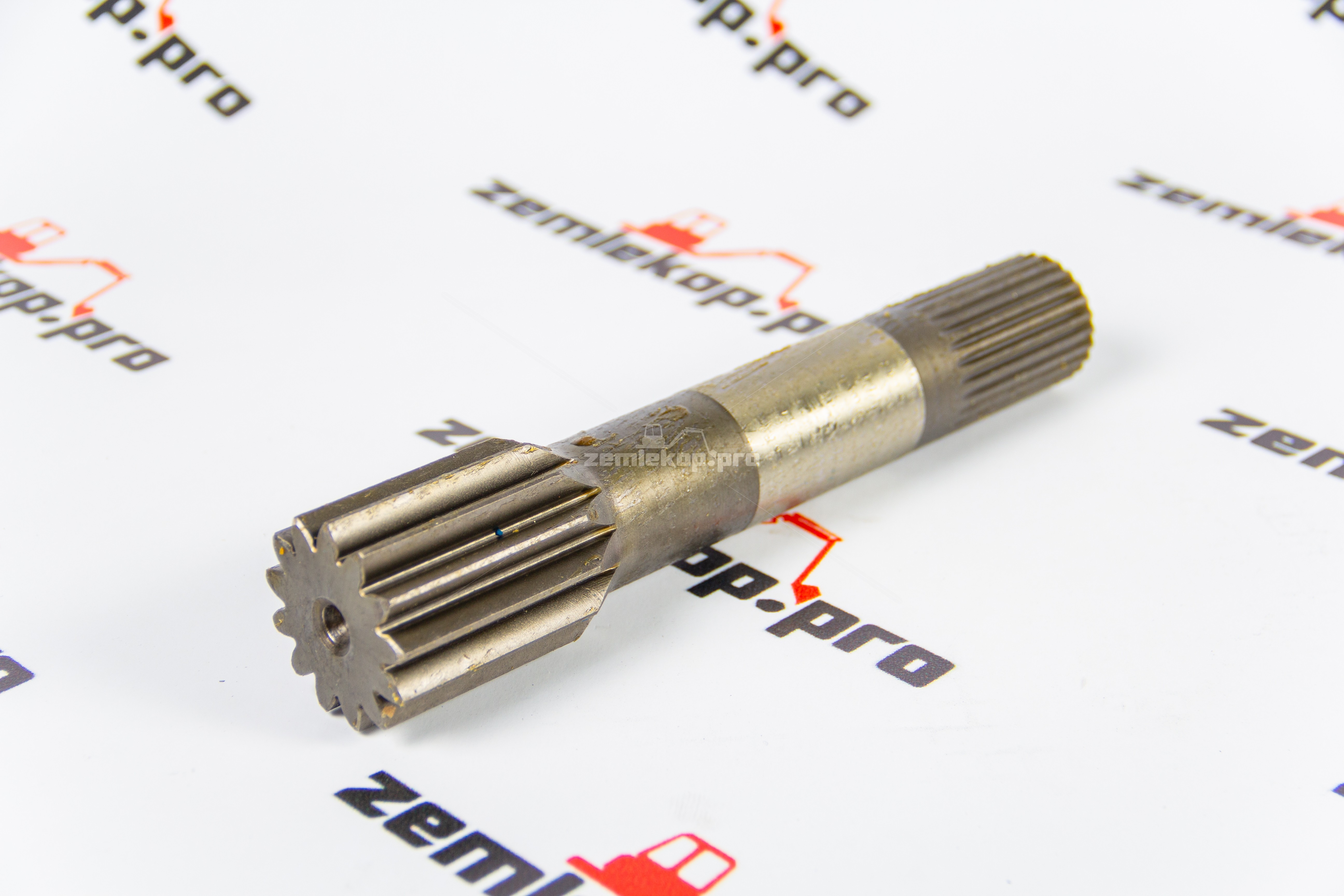 137130 Полуось