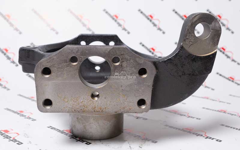 63239  Кулак поворотный