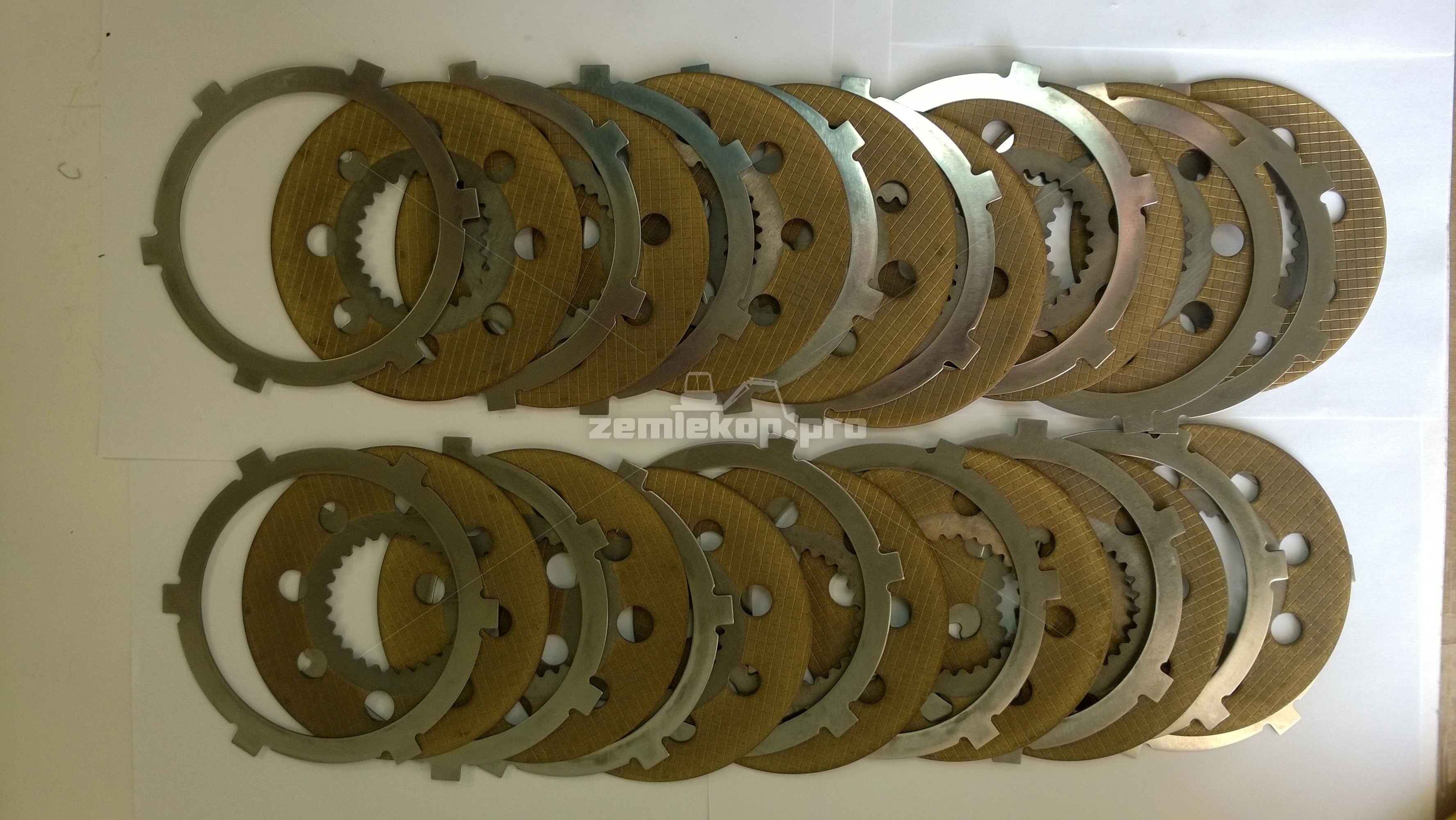 000.727512.A Набор фрикционных дисков DANA