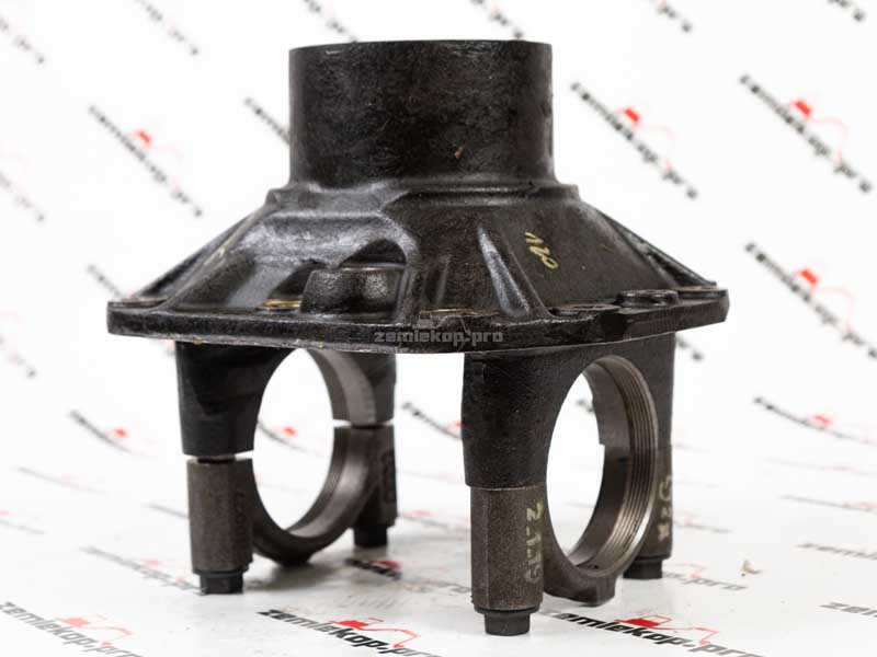 136977 Корпус главной пары