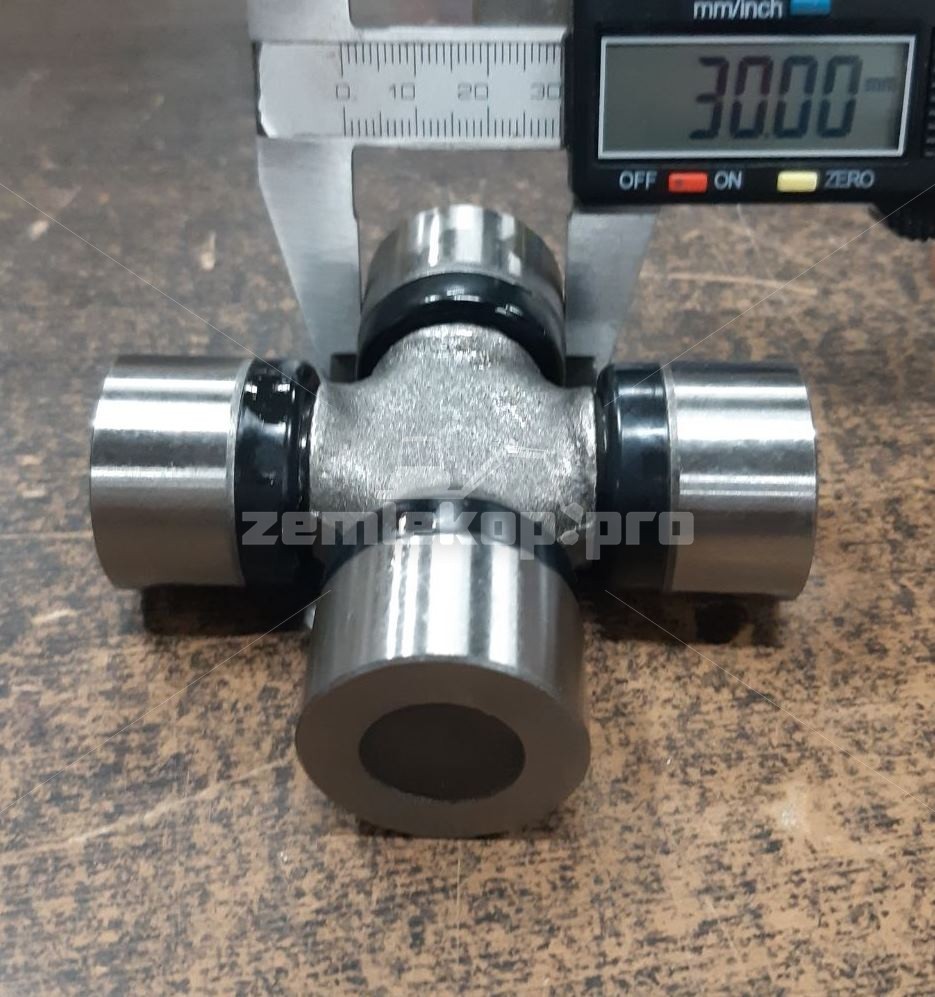 1744643^ Крестовина CAT  212.06.450.02