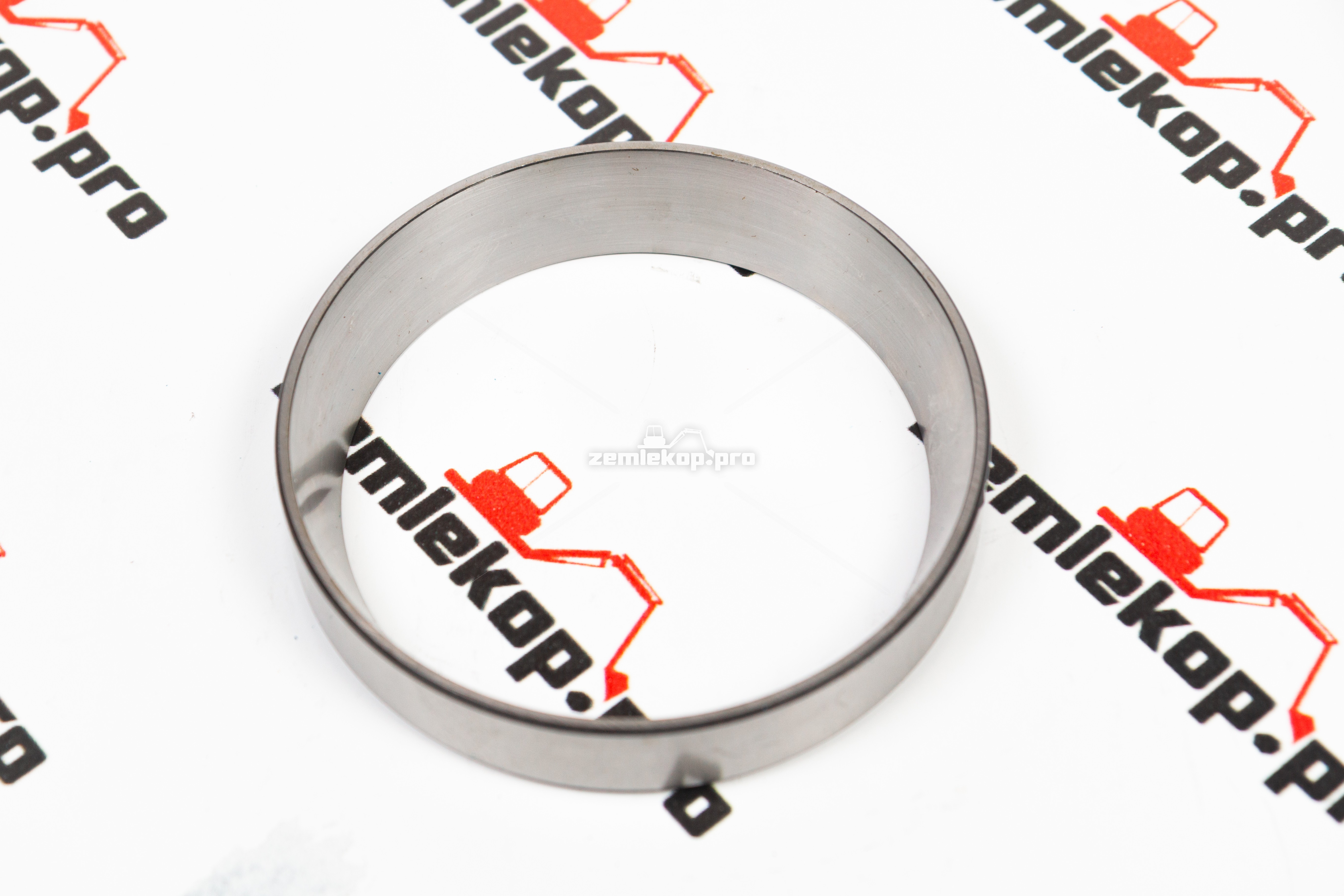 2112958 Чашка подшипника (обод) DANA