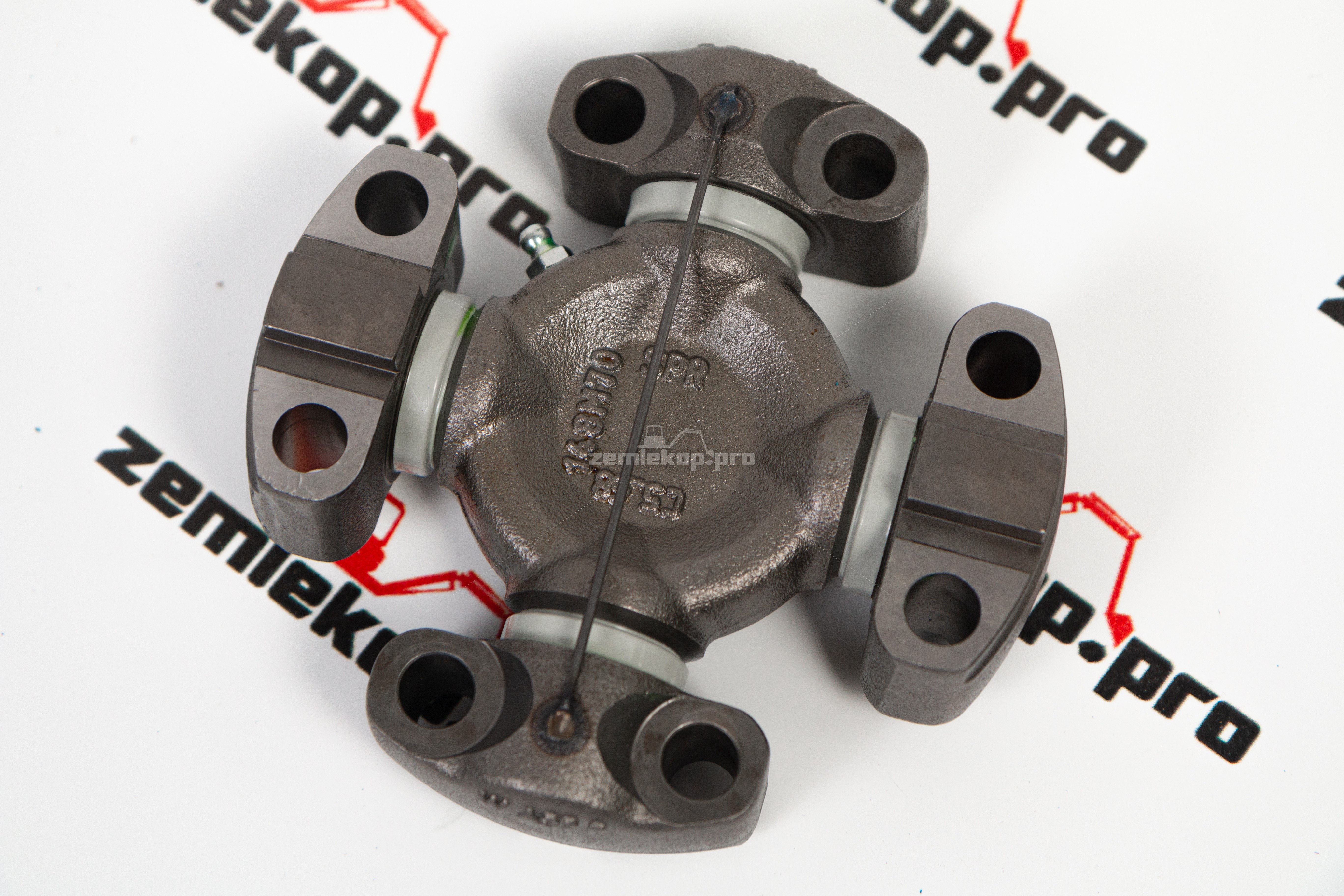 3050915000 Крестовина для спецтехники  49,2x117,5,148M70 / 7C, DANA