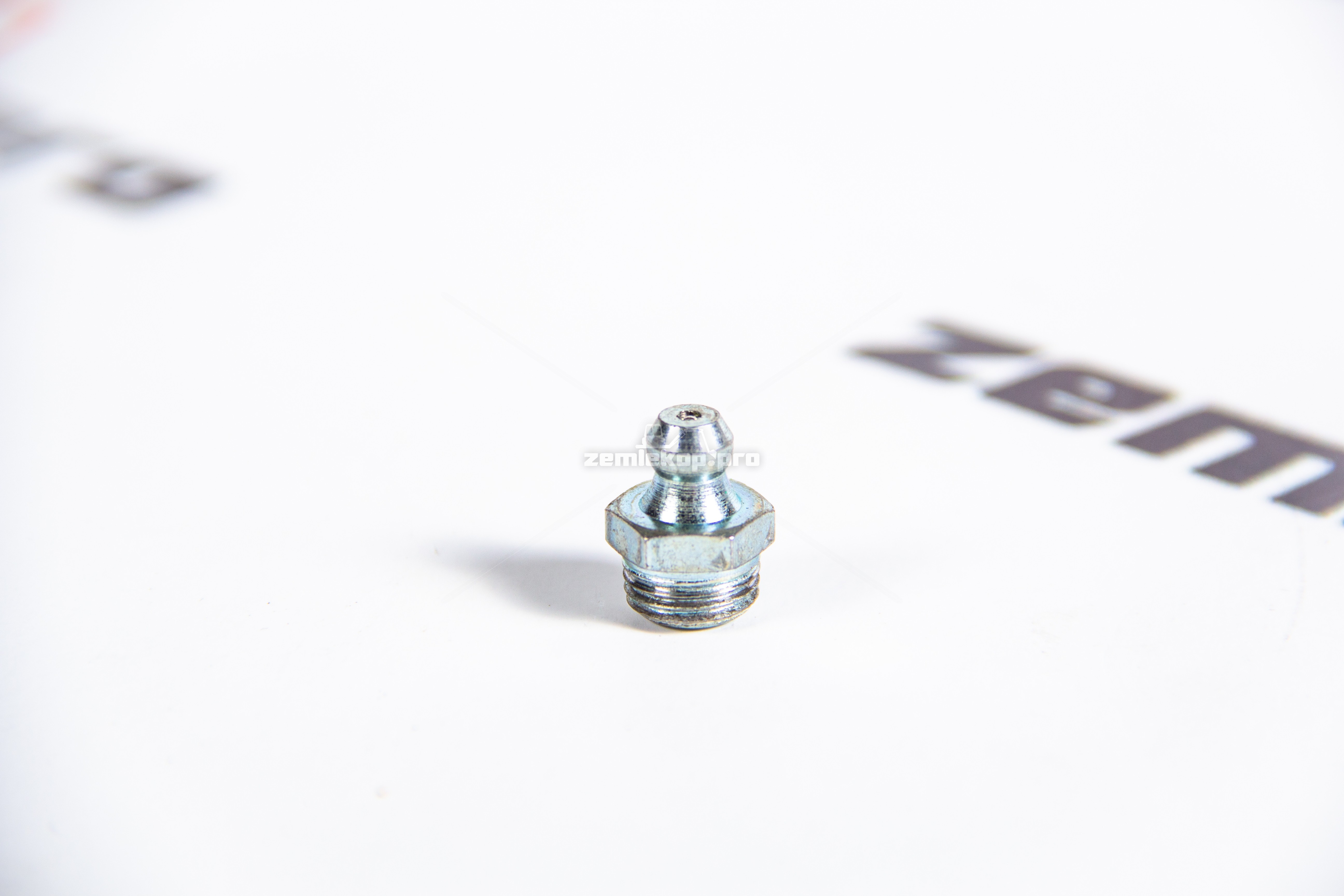 008.01.0213 Ниппель DANA