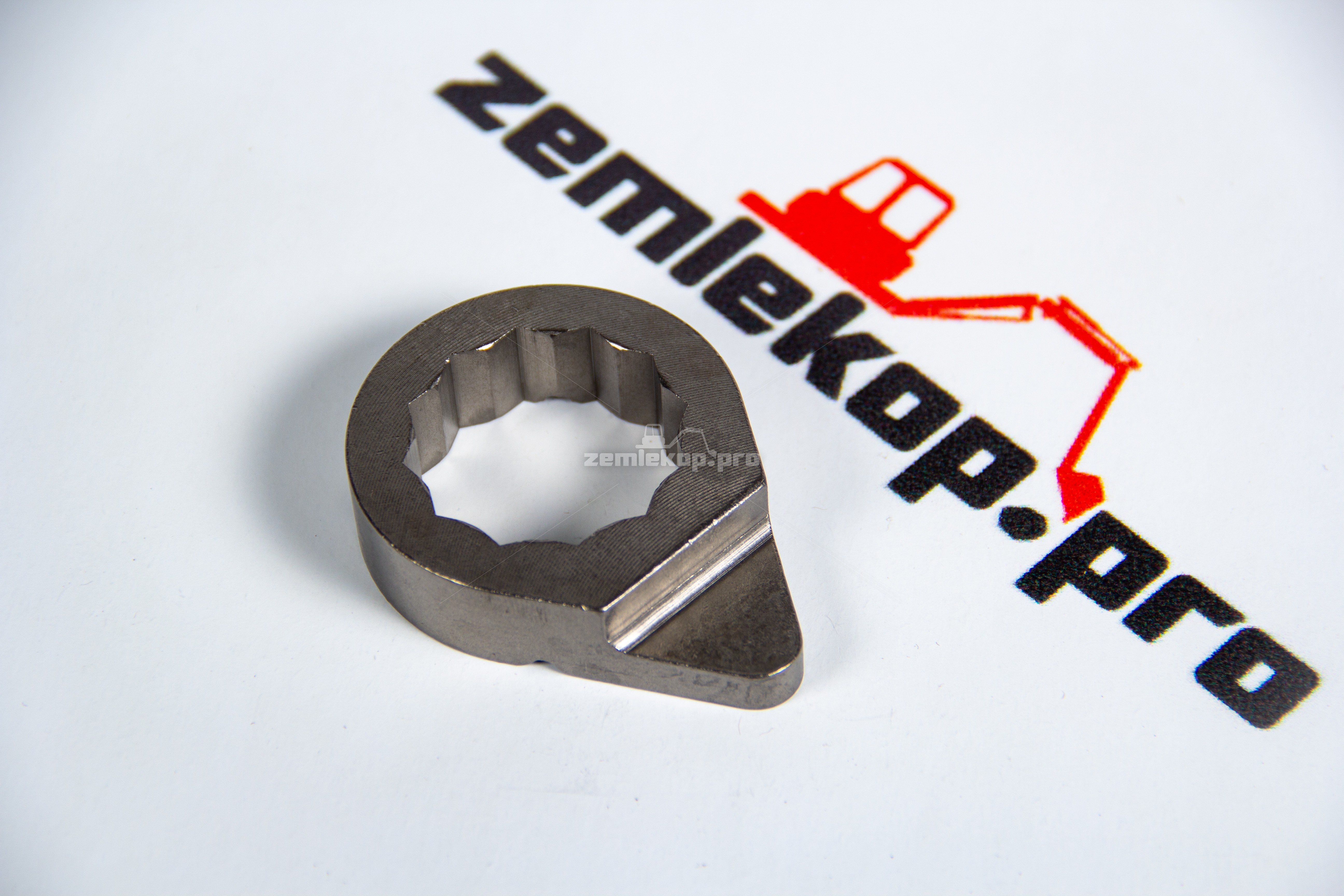 87753876 Стопор CNH 83949811