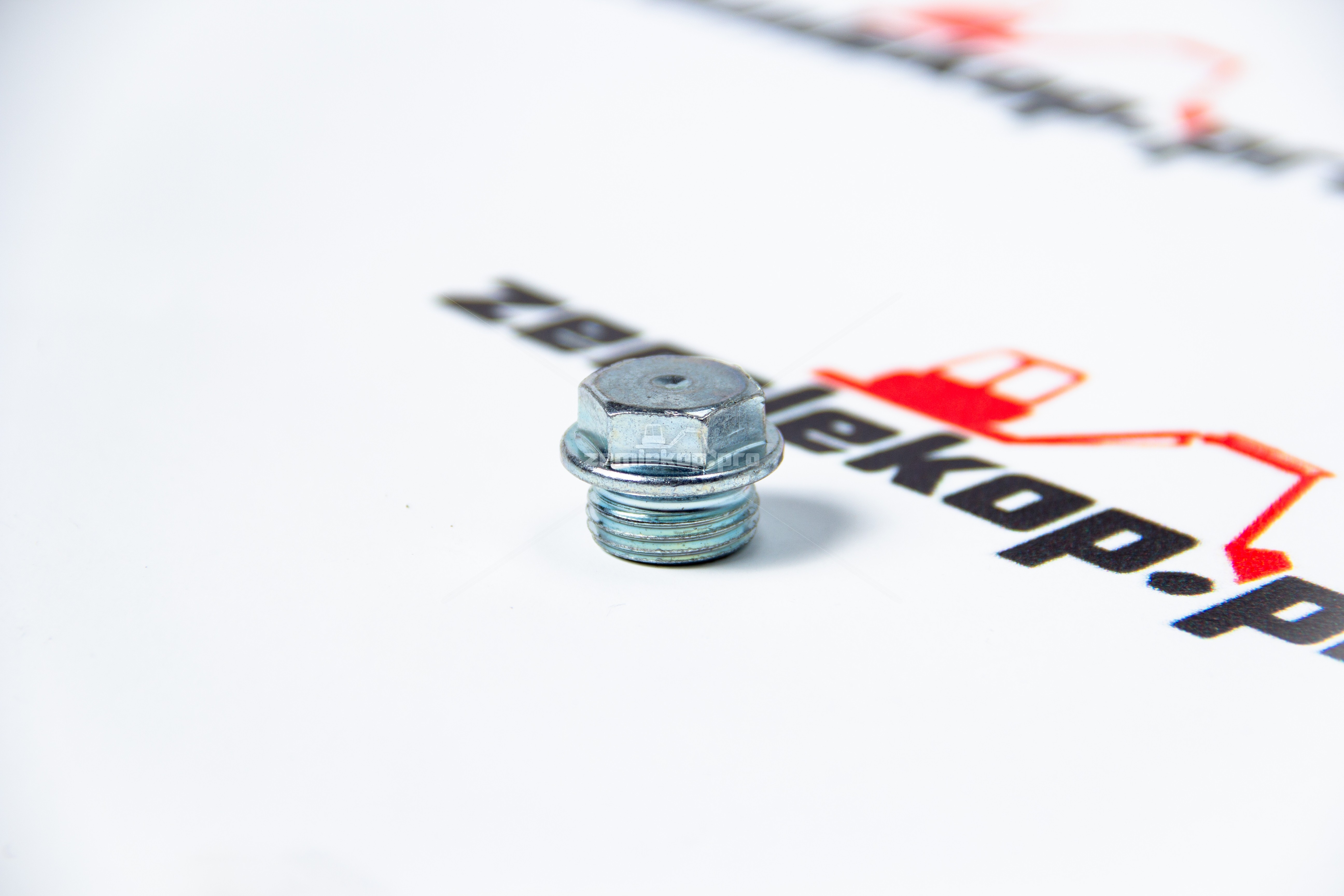 1KM18 Датчик скорости DANA