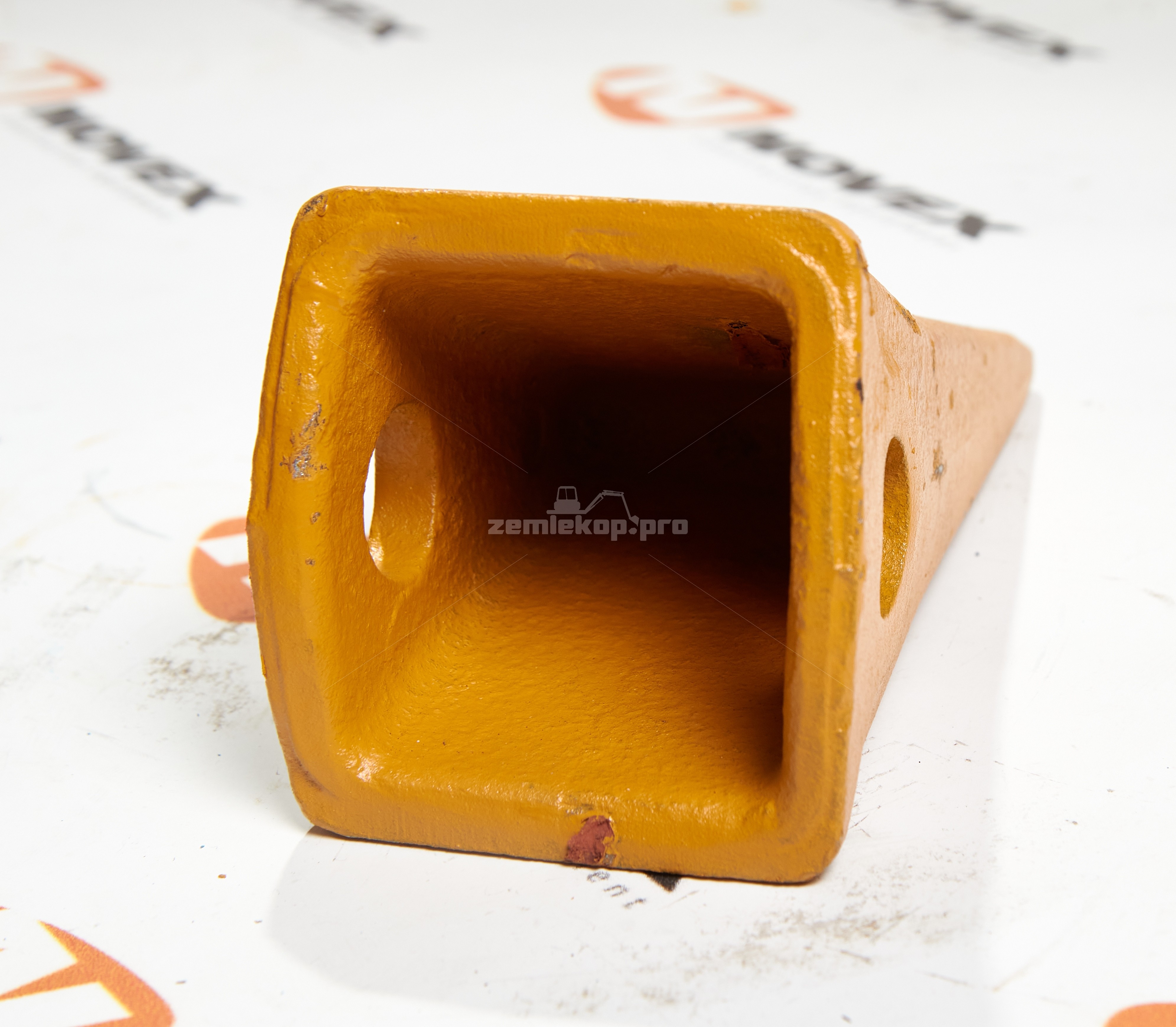 205-70-19570 Коронка зуба ковша PC200