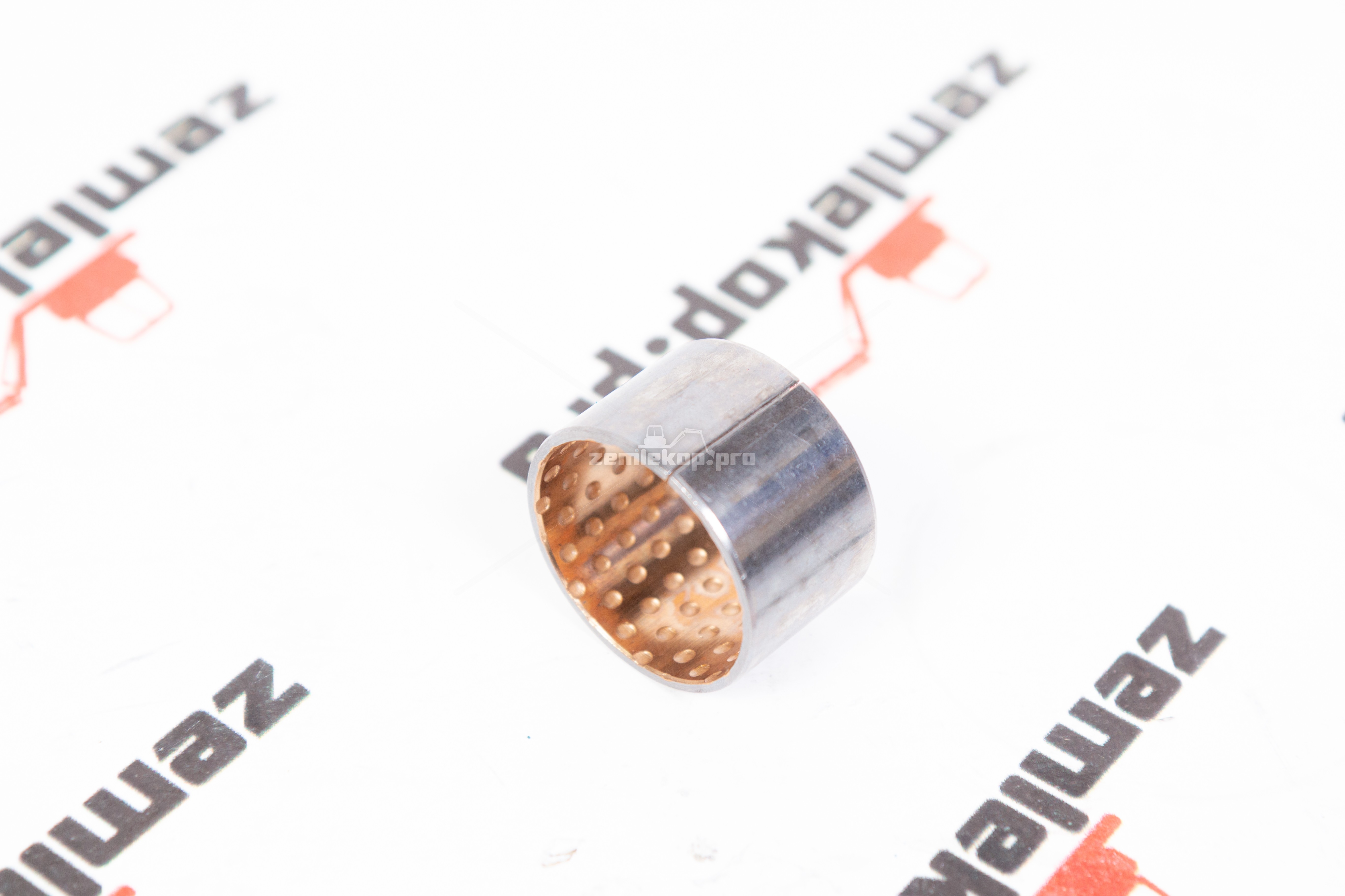 730.06.123.01 Втулка DANA