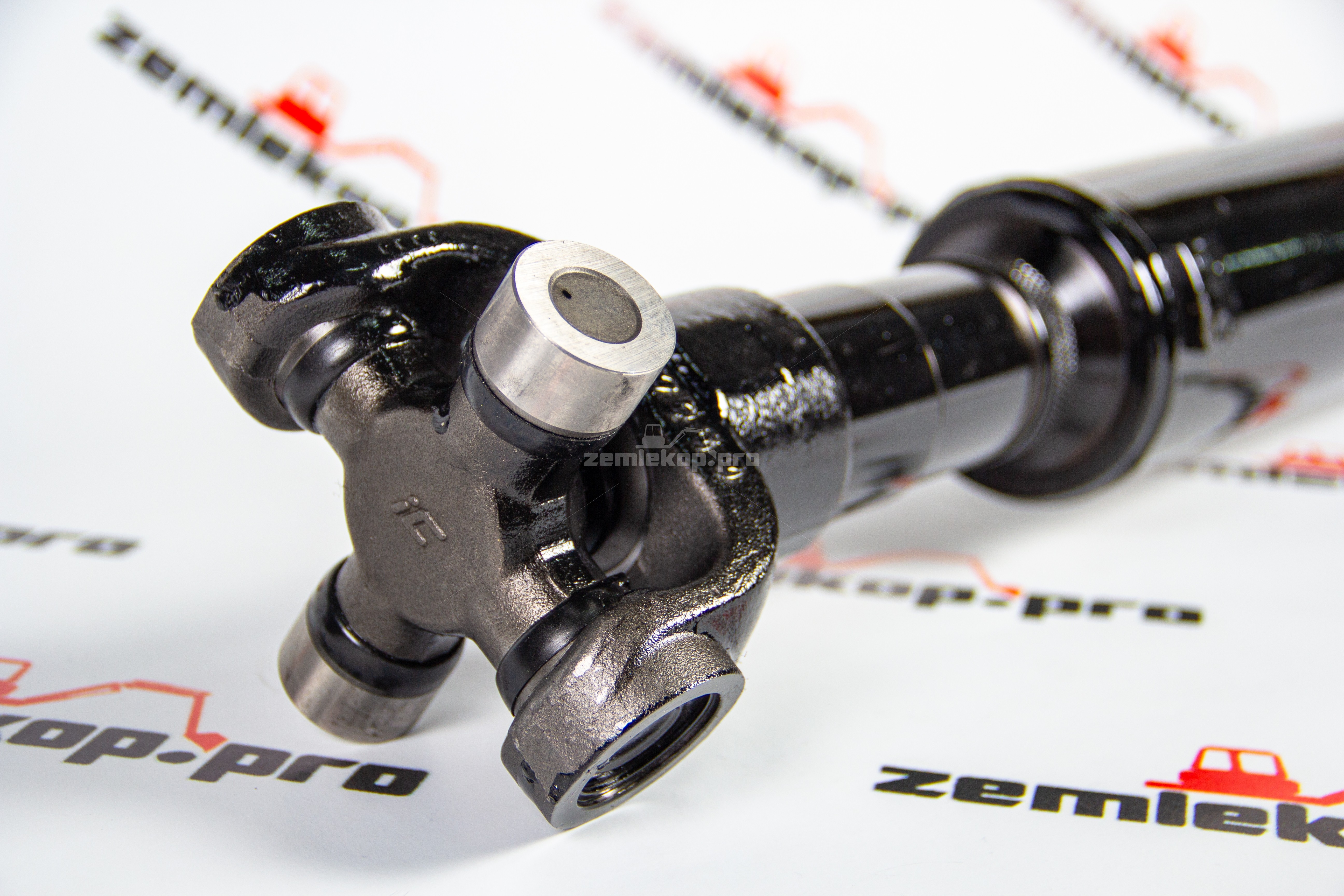 DAS160-6551 Карданный вал 87552420