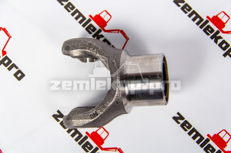 070UE133-X Вилка вала DANA