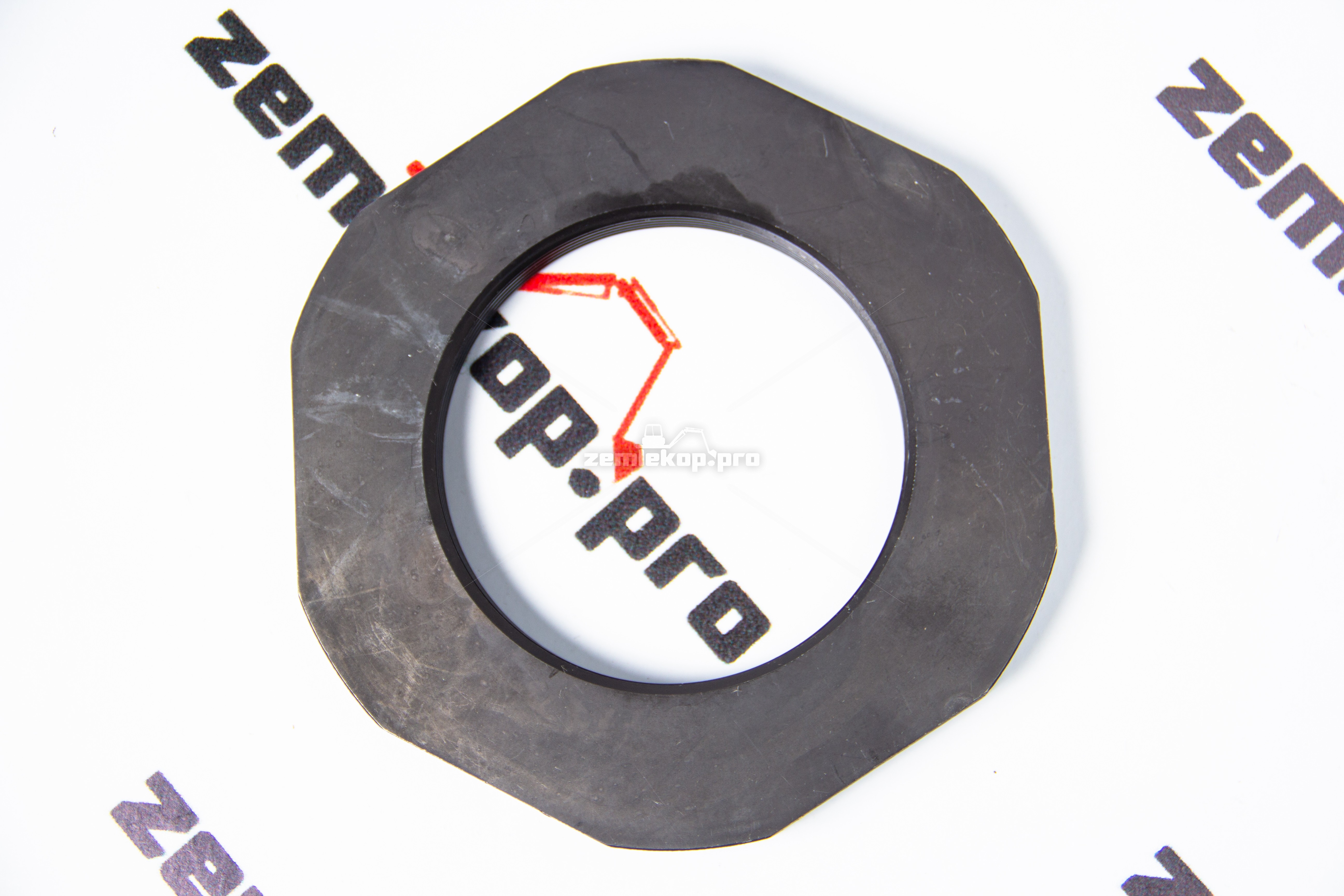 2114233 Гайка Dana 