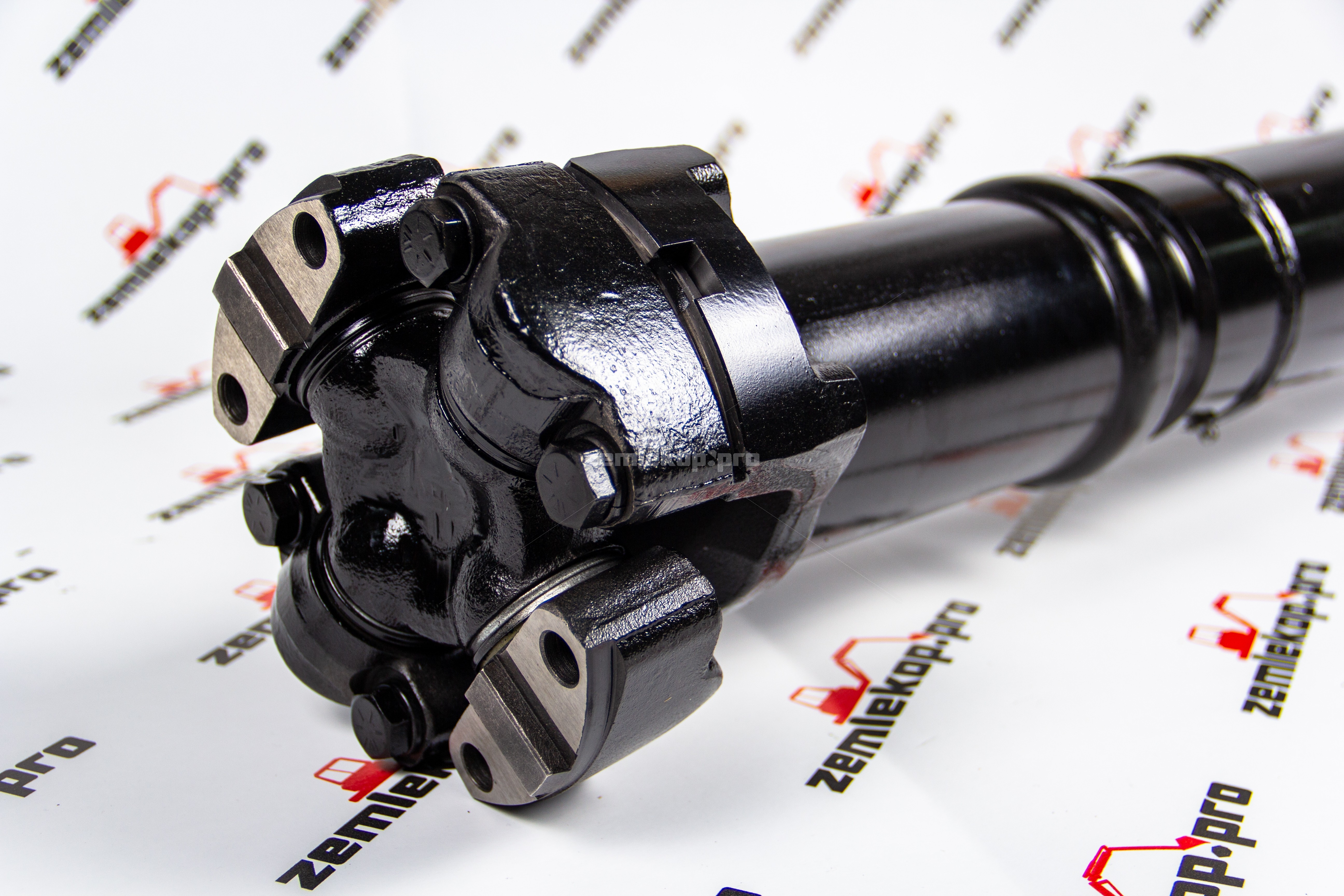 DAS260-12193 Карданный вал 